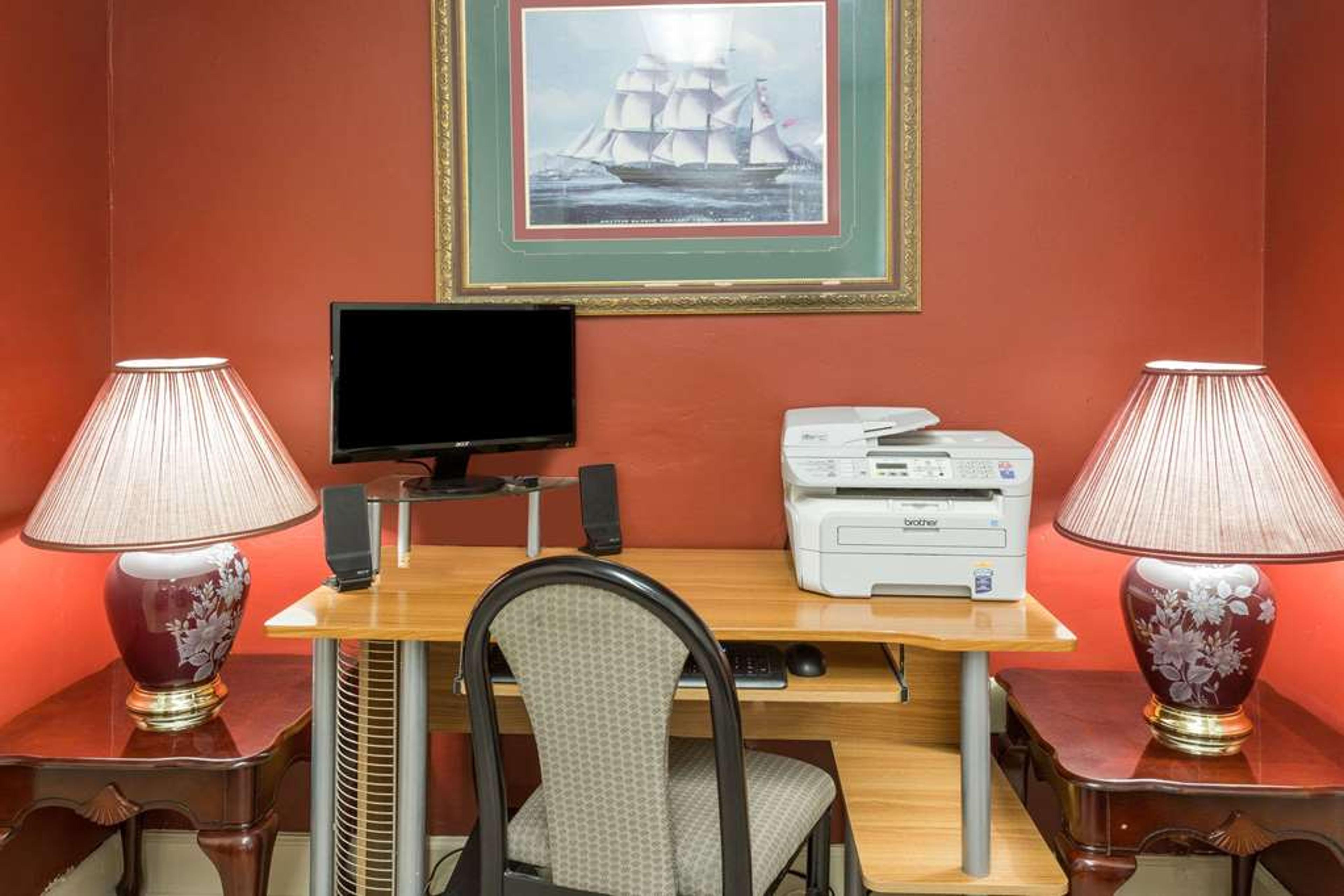 Hotel Photo 5