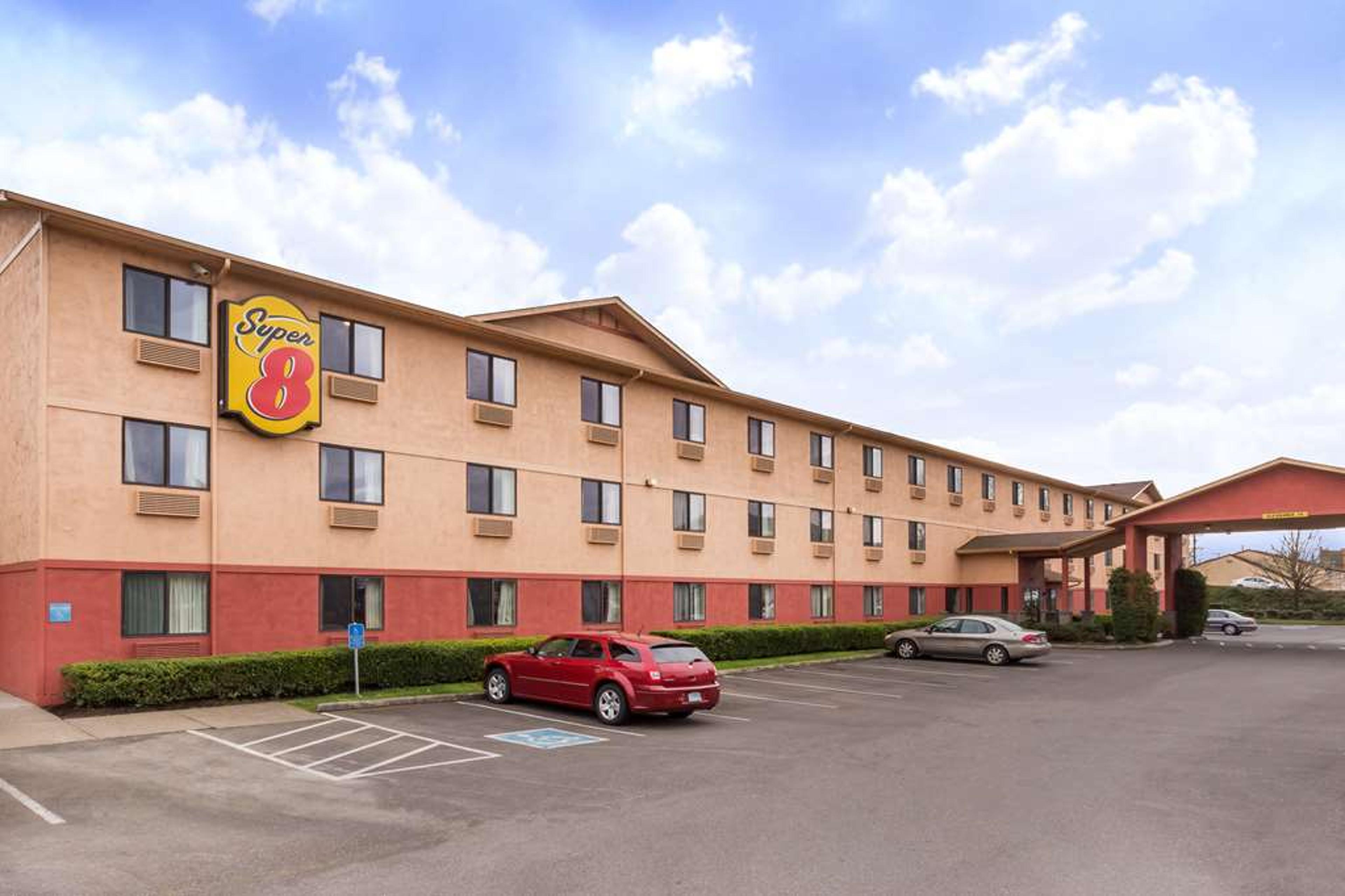 SUPER 8 BY WYNDHAM CORVALLIS