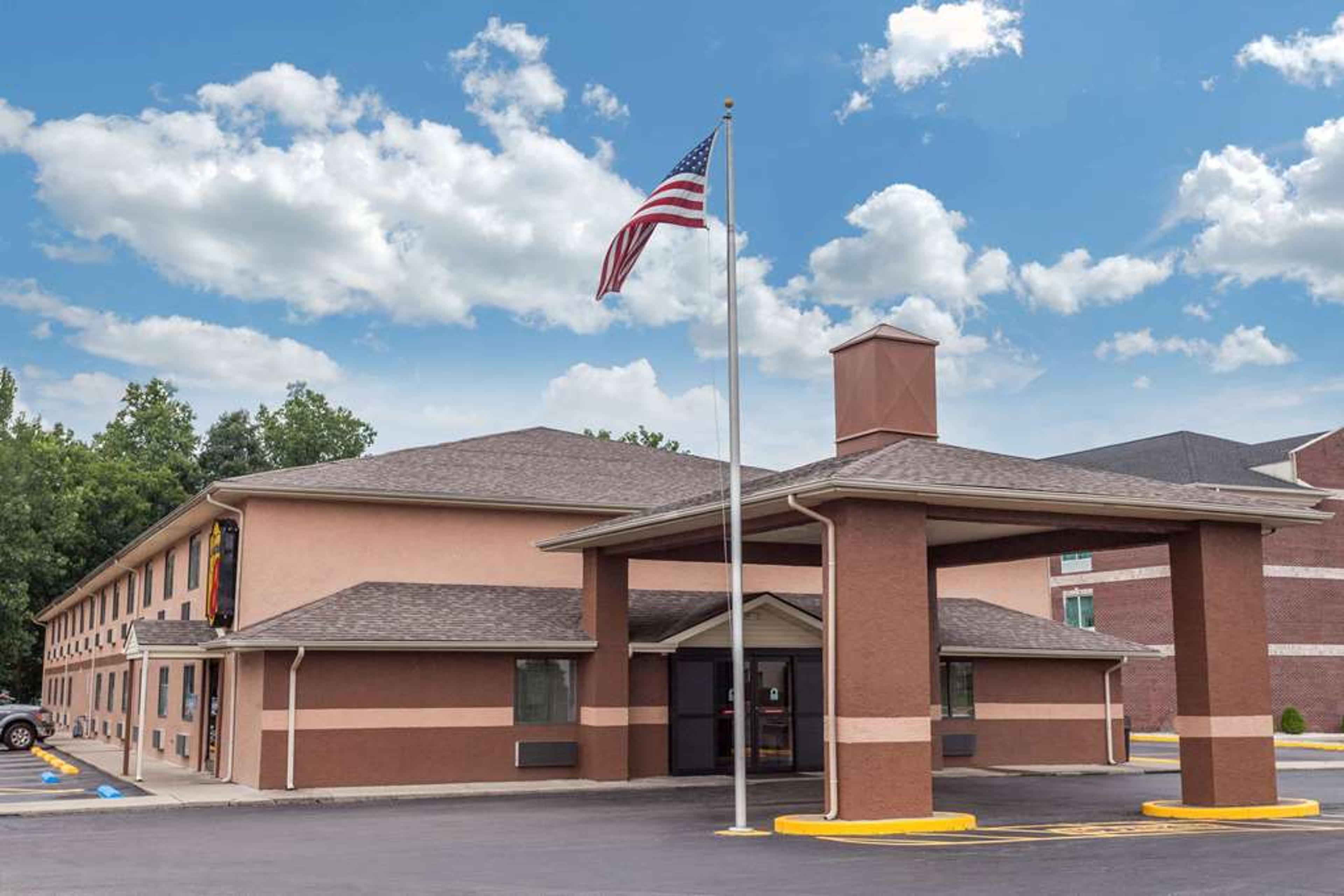 SUPER 8 CARROLLTON