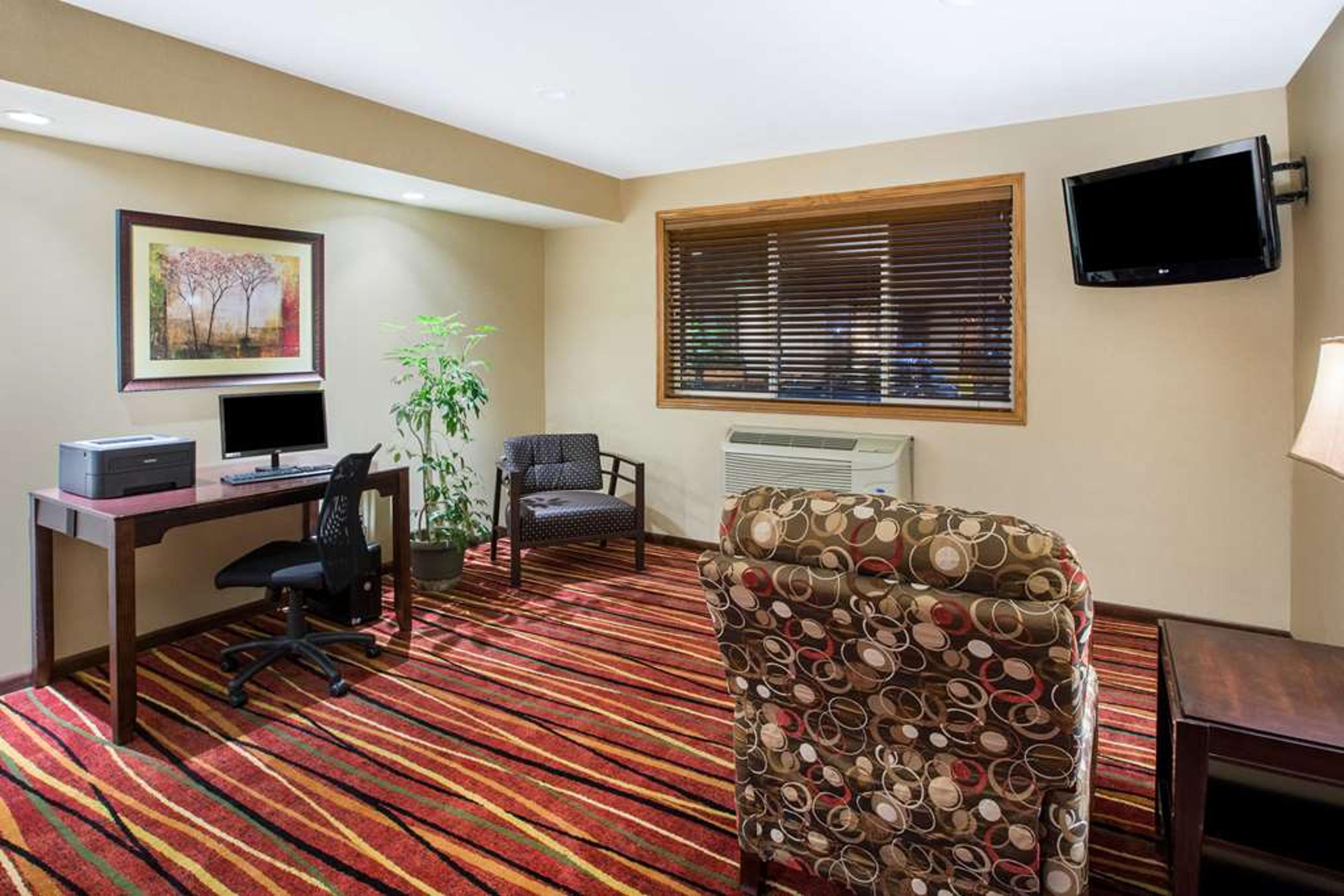 Hotel Photo 4