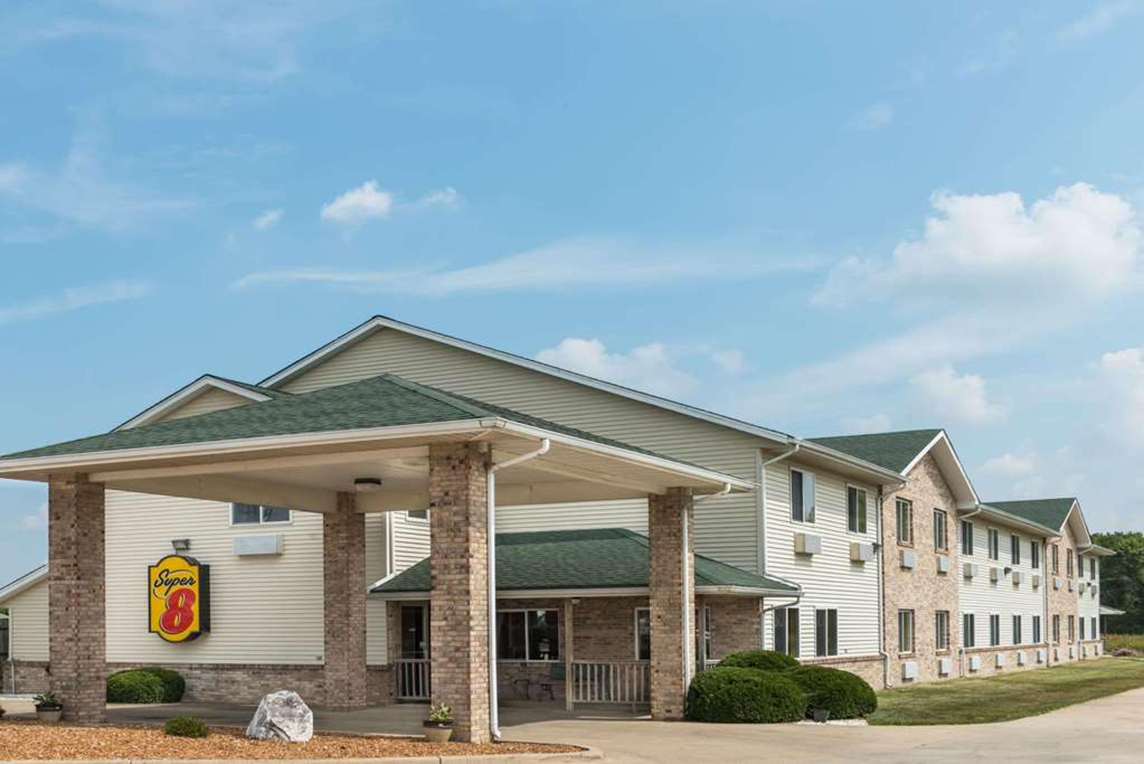 SUPER 8 BY WYNDHAM GREENVILLE