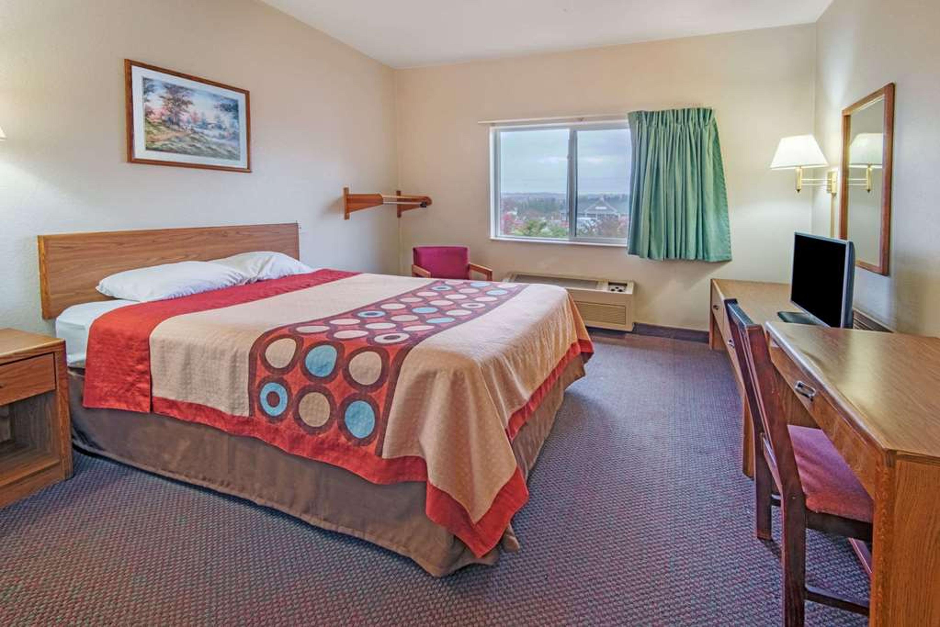 SUPER 8 BY WYNDHAM RICHFIELD AREA