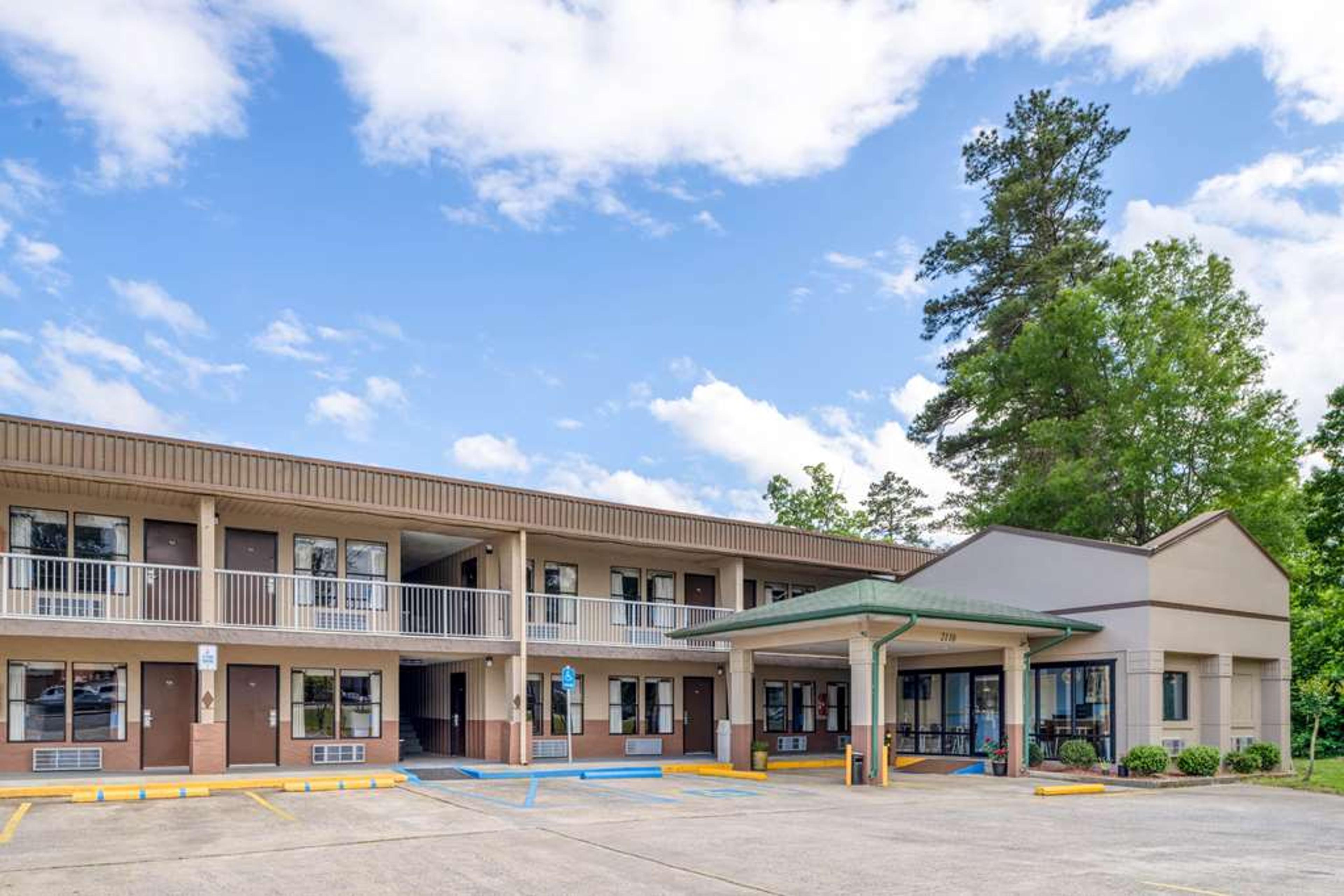 SUPER 8 BY WYNDHAM GADSDEN AL
