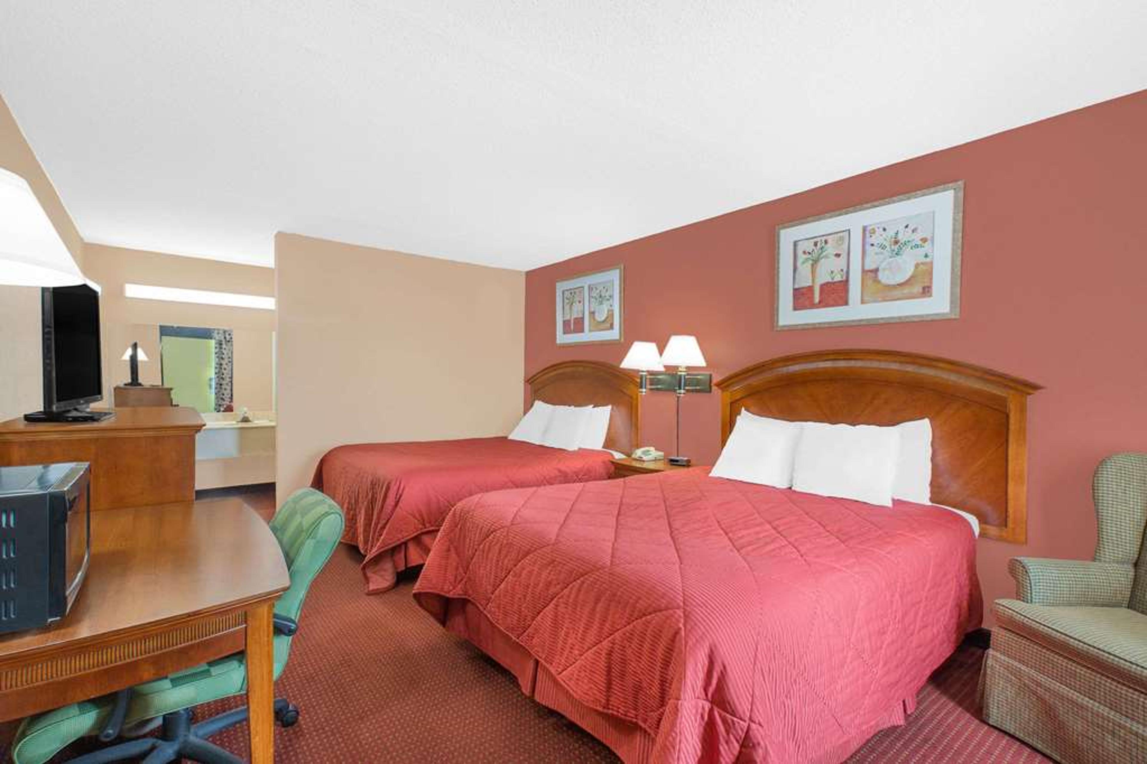 SUPER 8 BY WYNDHAM MARION NC
