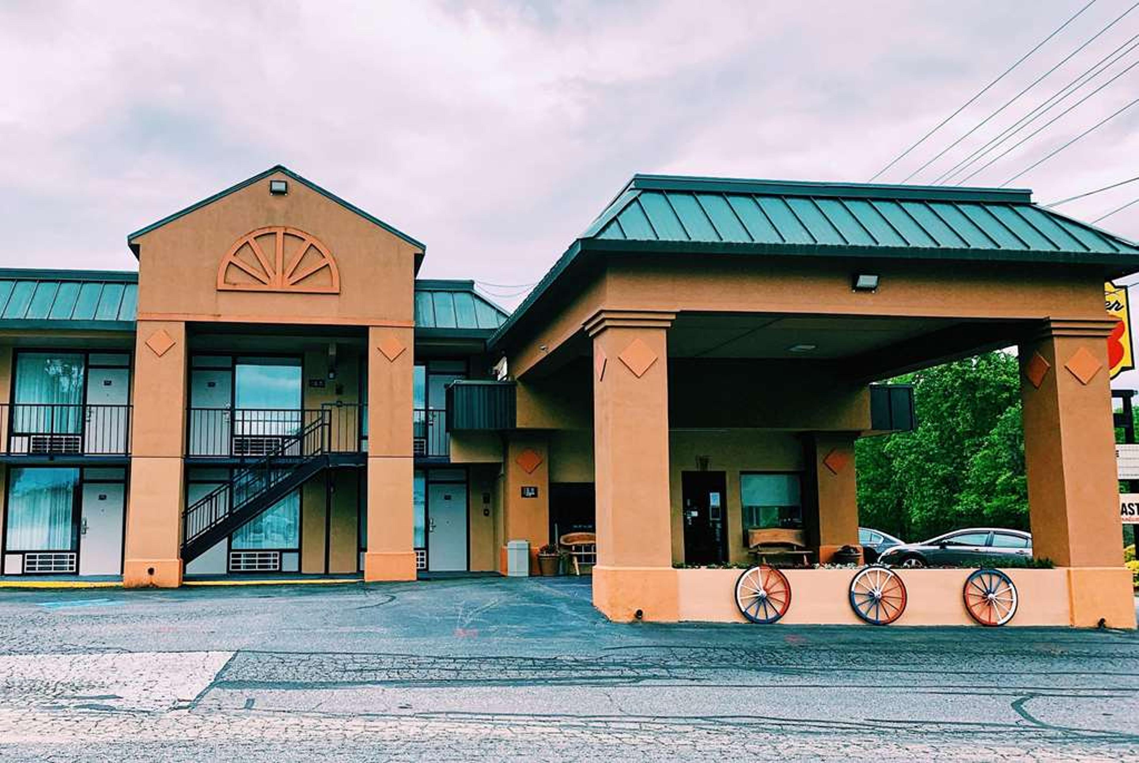 SUPER 8 BY WYNDHAM MARION NC