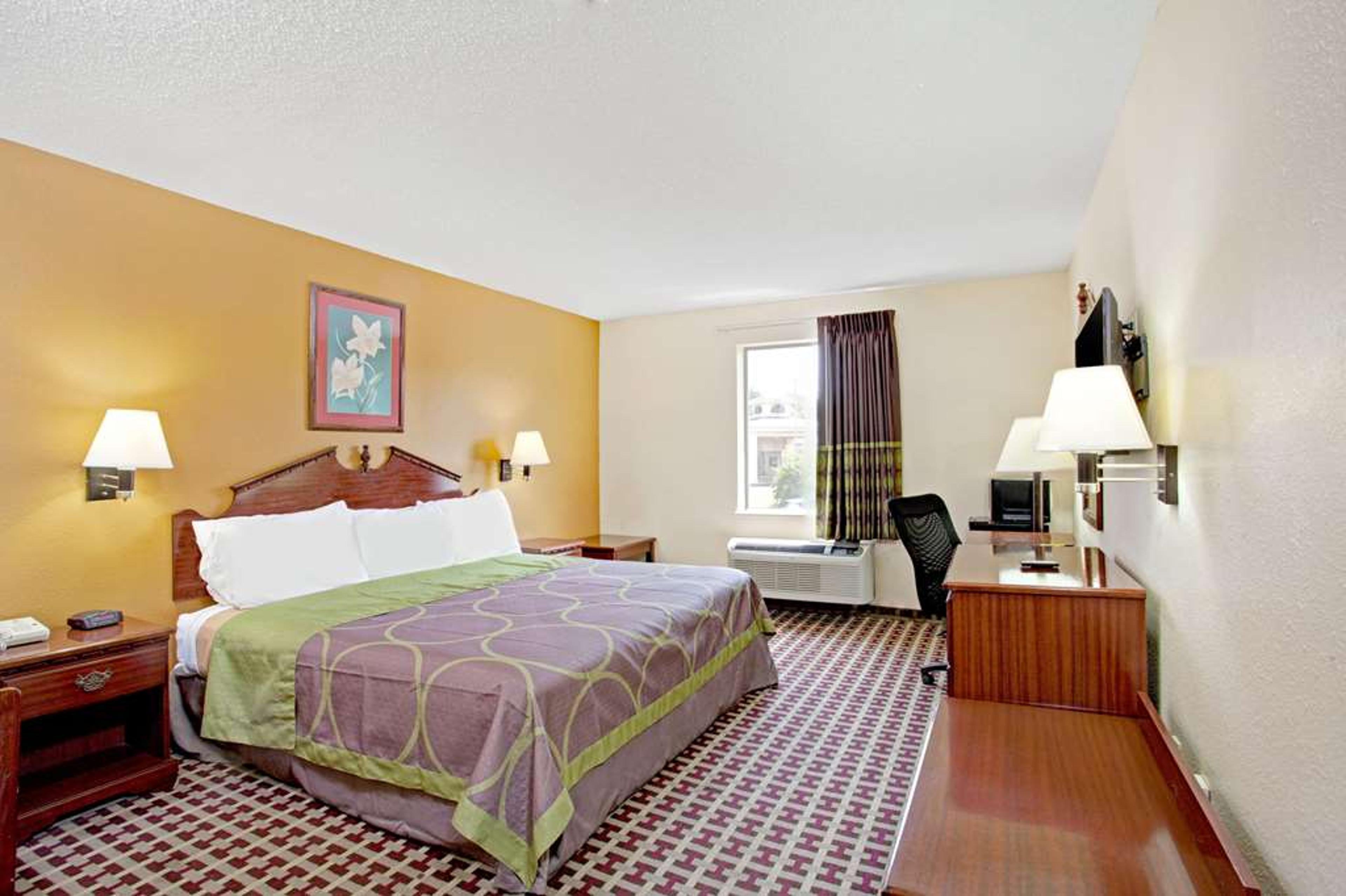 SUPER 8 BY WYNDHAM FORREST CITY AR