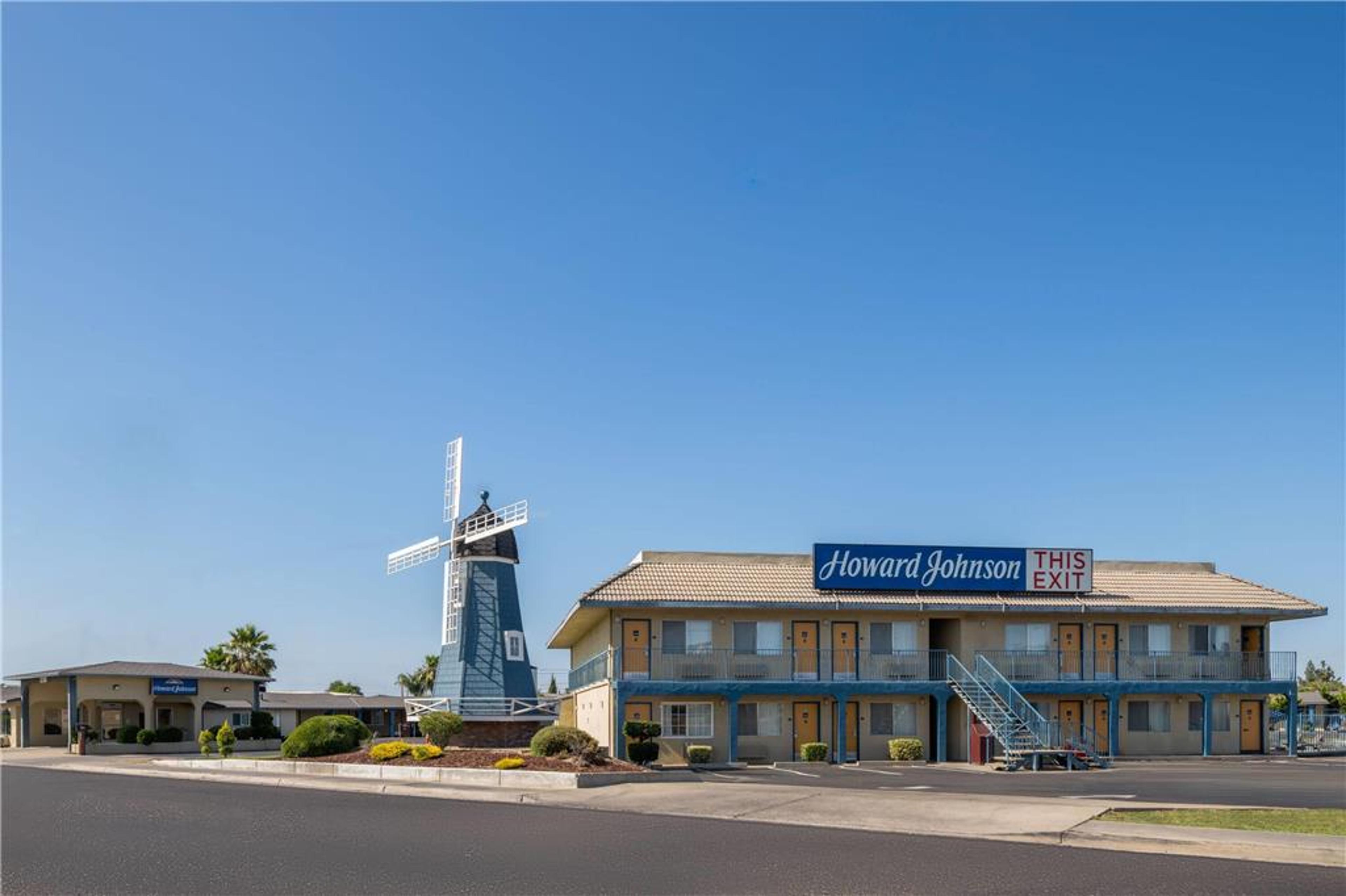 HOWARD JOHNSON BY WYNDHAM, MODESTO