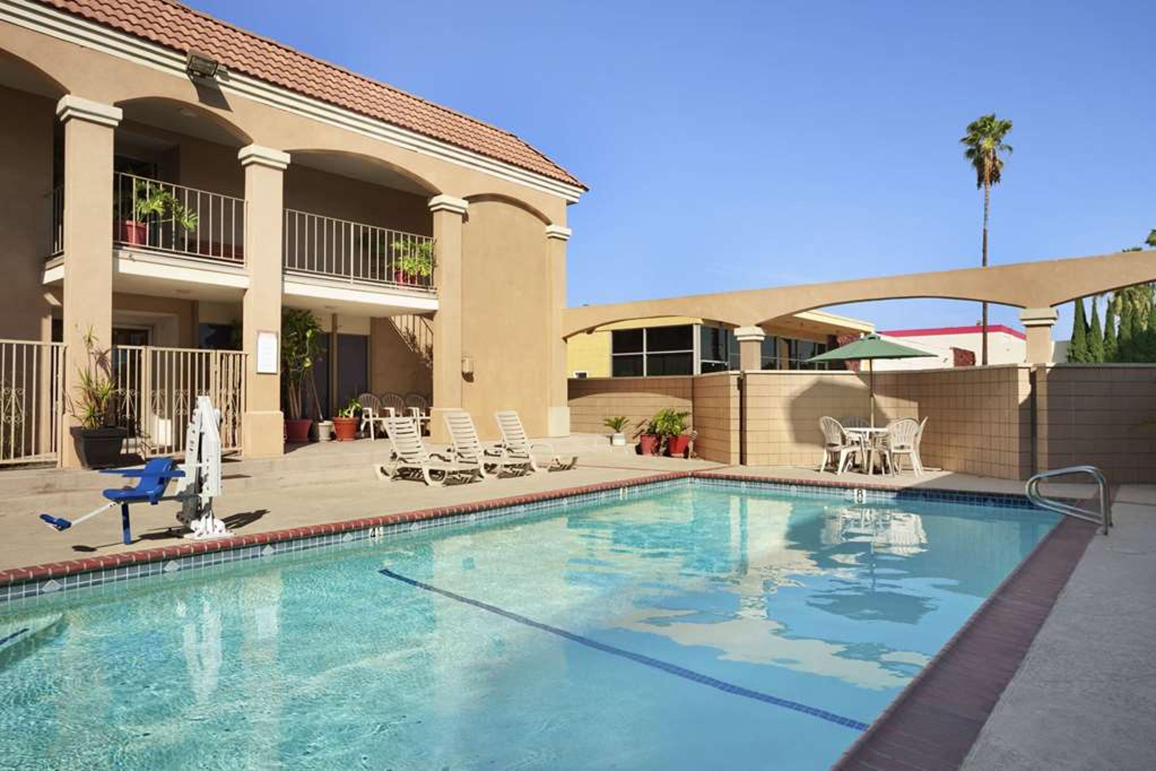 Hotel Photo 3