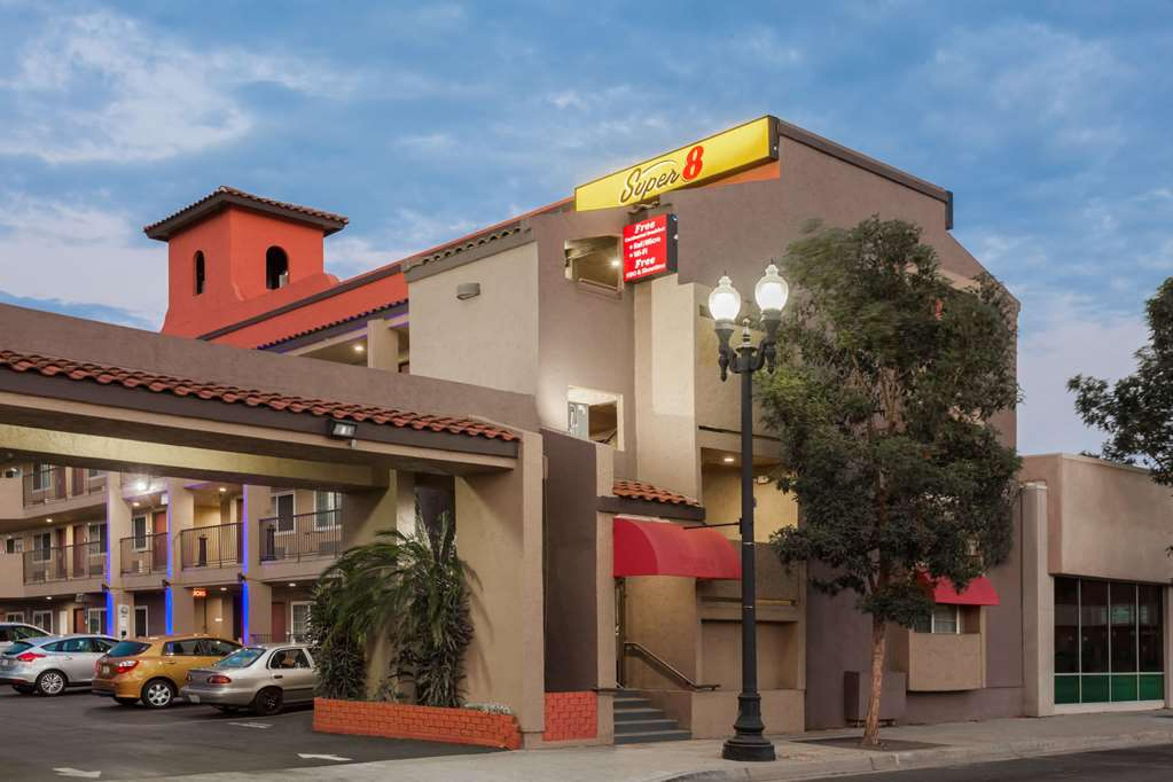 SUPER 8 BY WYNDHAM EL CAJON CA