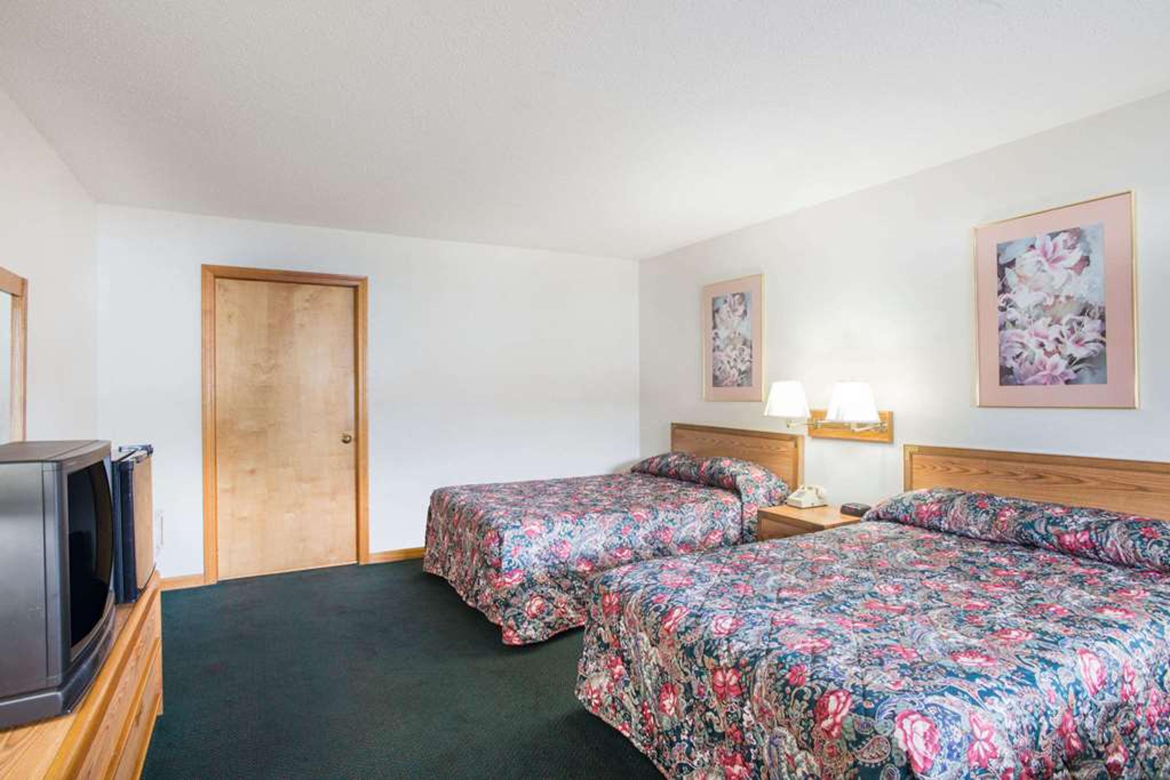 TRAVELODGE BY WYNDHAM, LAKE GEORGE