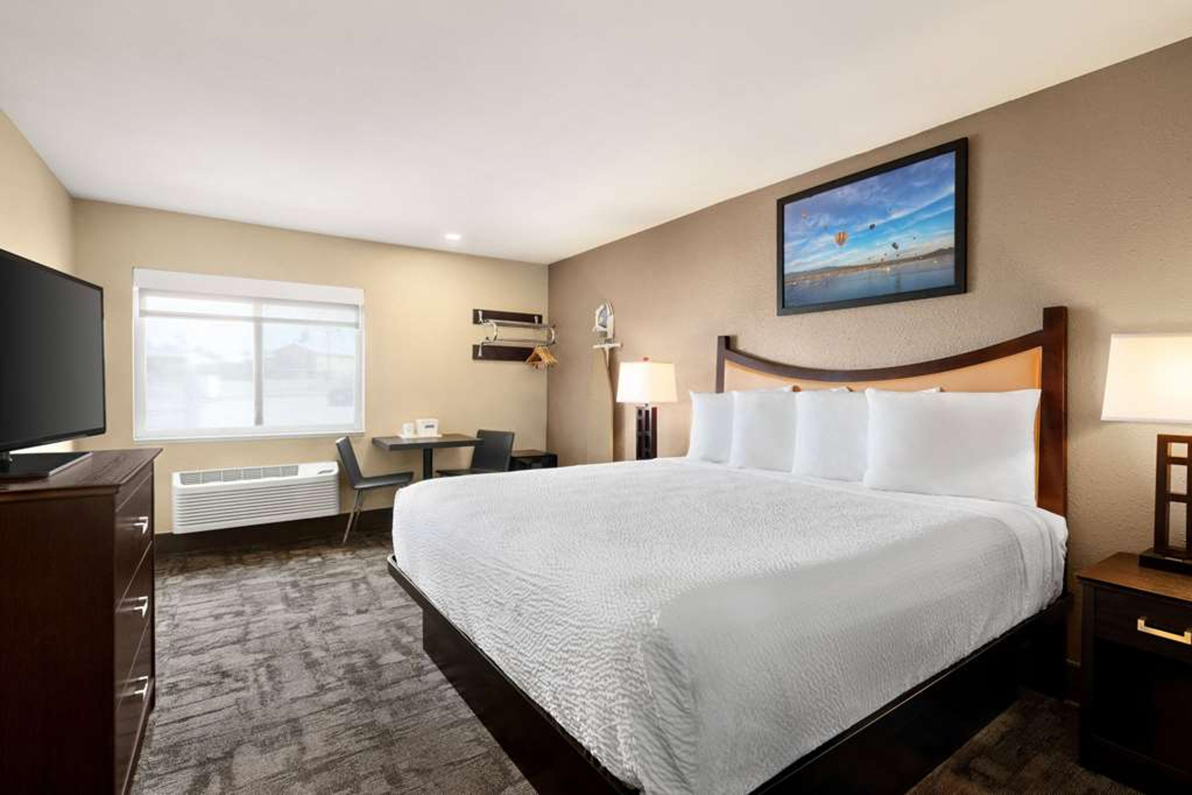 TRAVELODGE BY WYNDHAM LAKE HAVASU