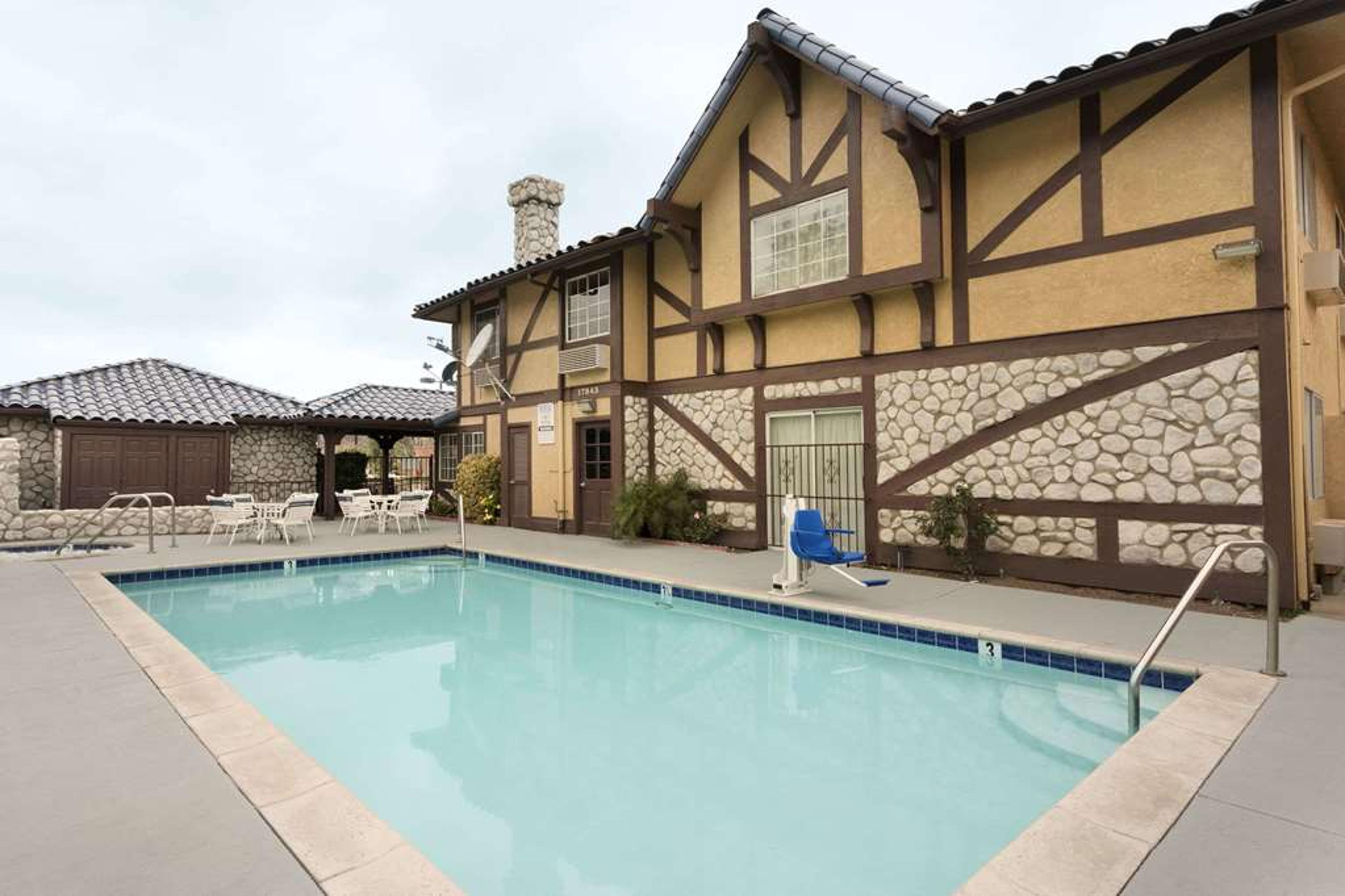 Hotel Photo 3
