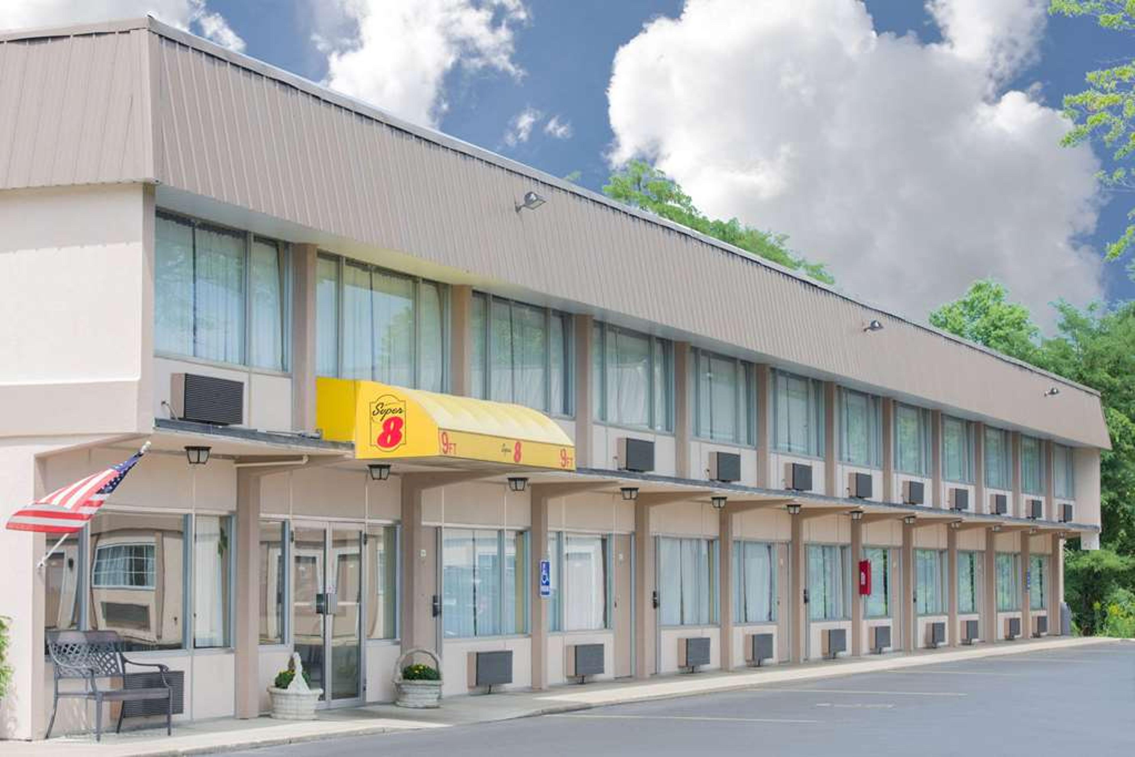 SUPER 8 BY WYNDHAM ASHLAND