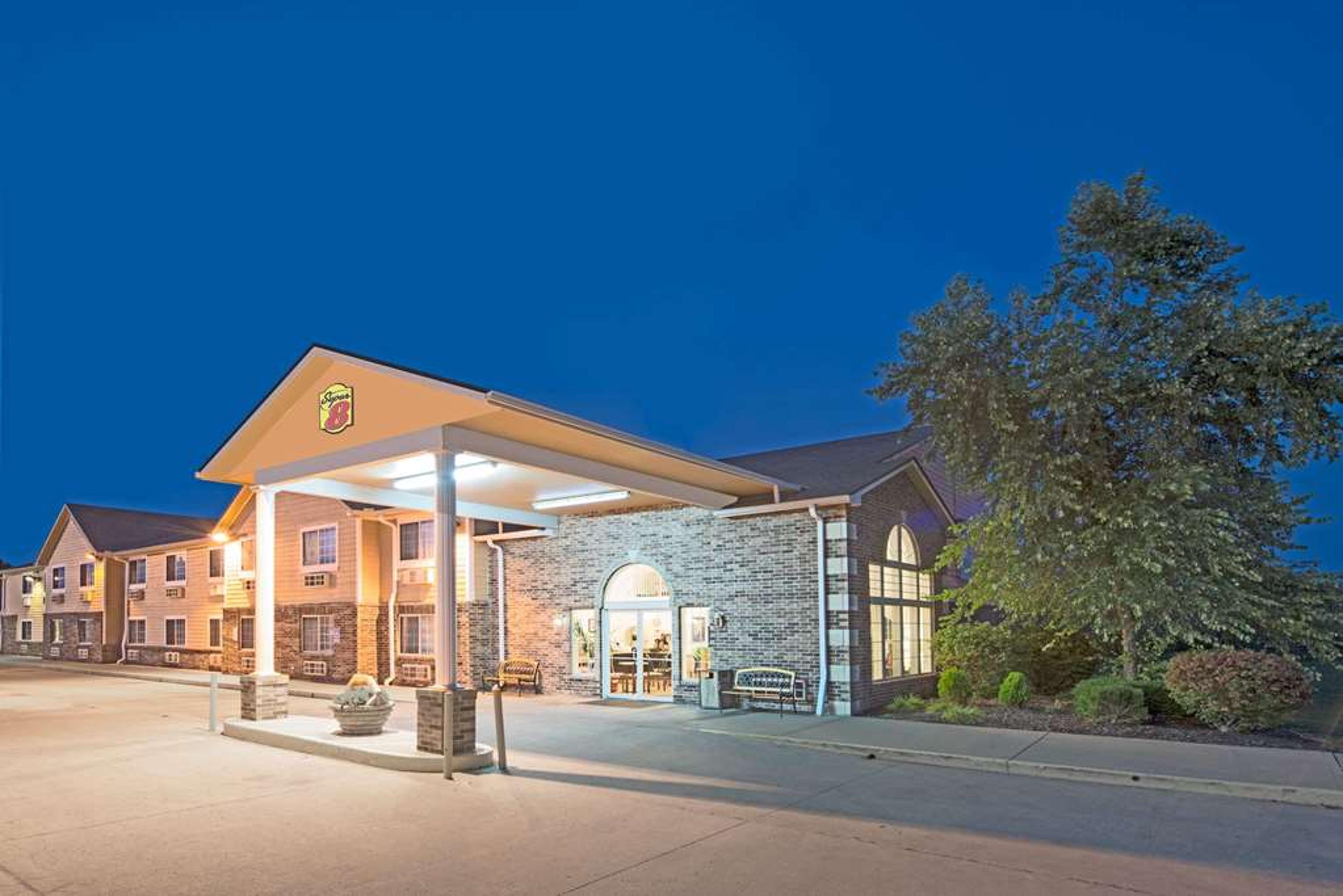 Hotel Photo 1