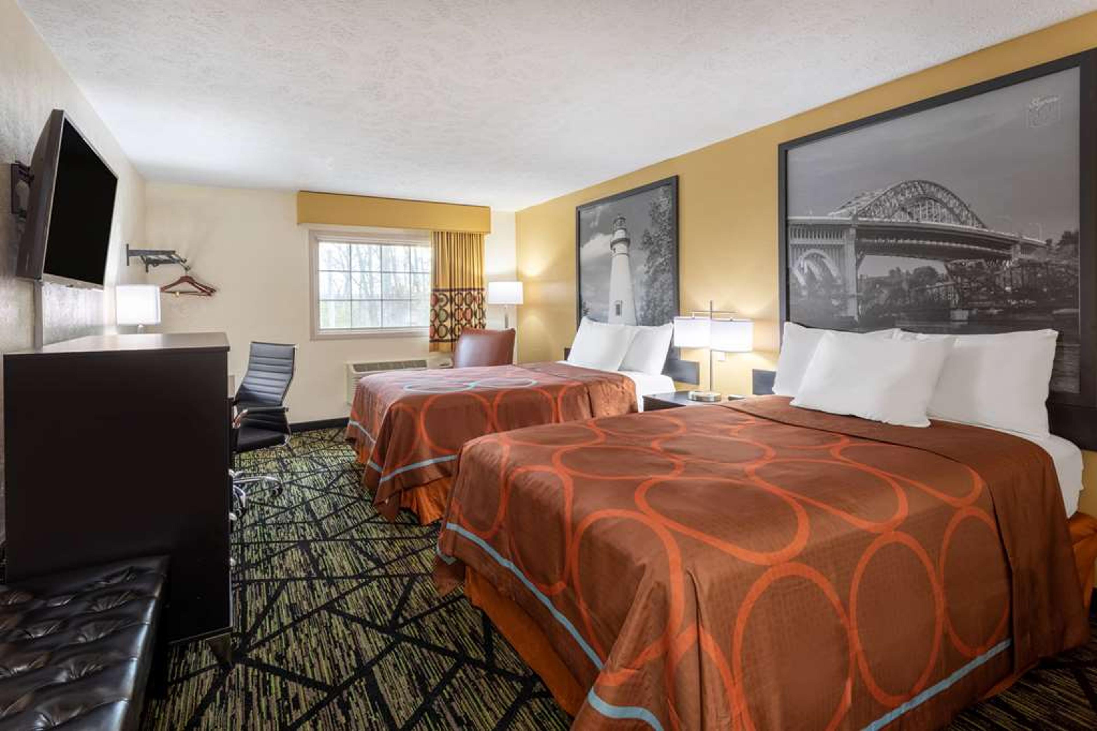 SUPER 8 BY WYNDHAM WOOSTER