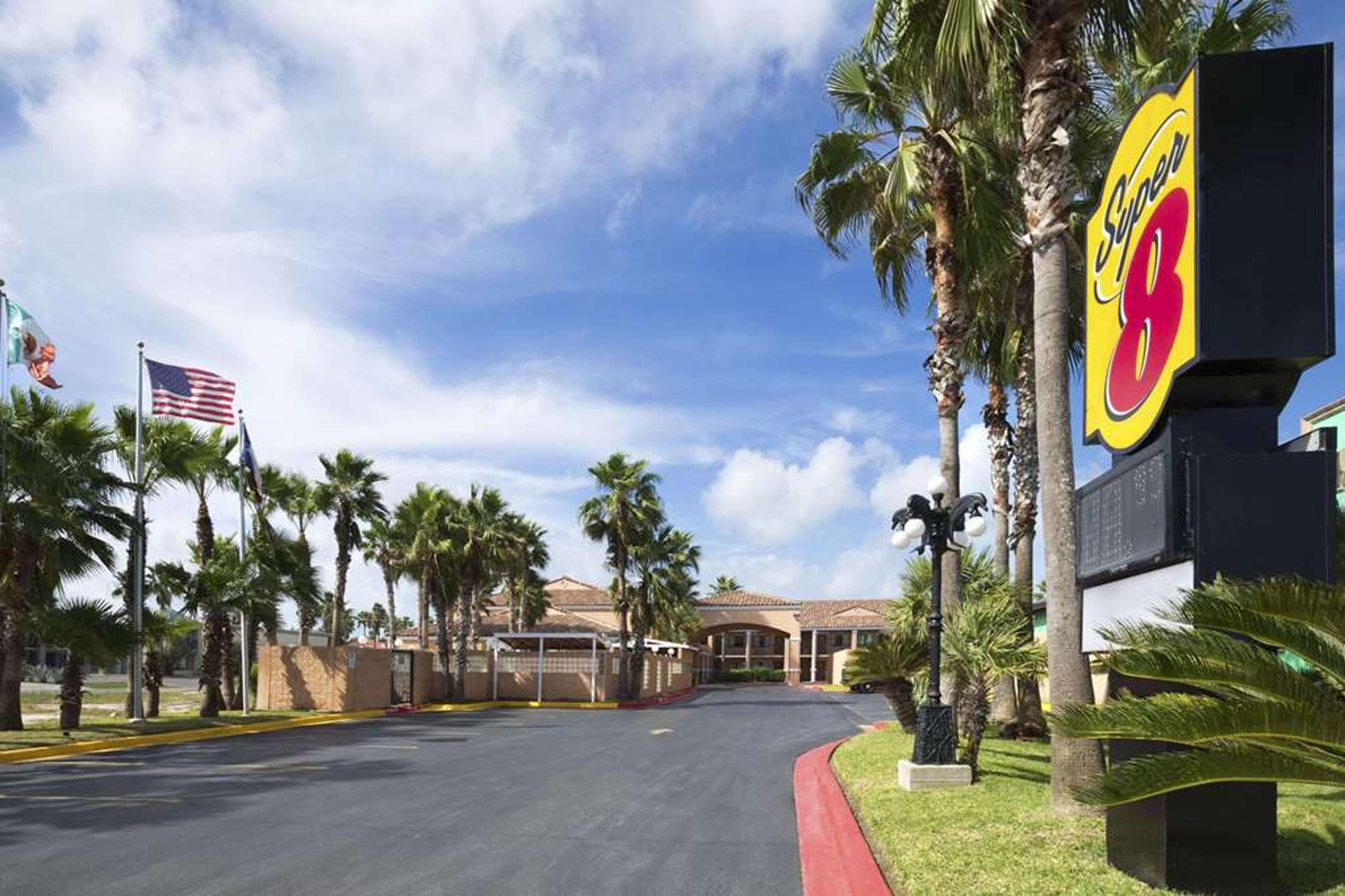 SUPER 8 BY WYNDHAM SOUTH PADRE ISLA