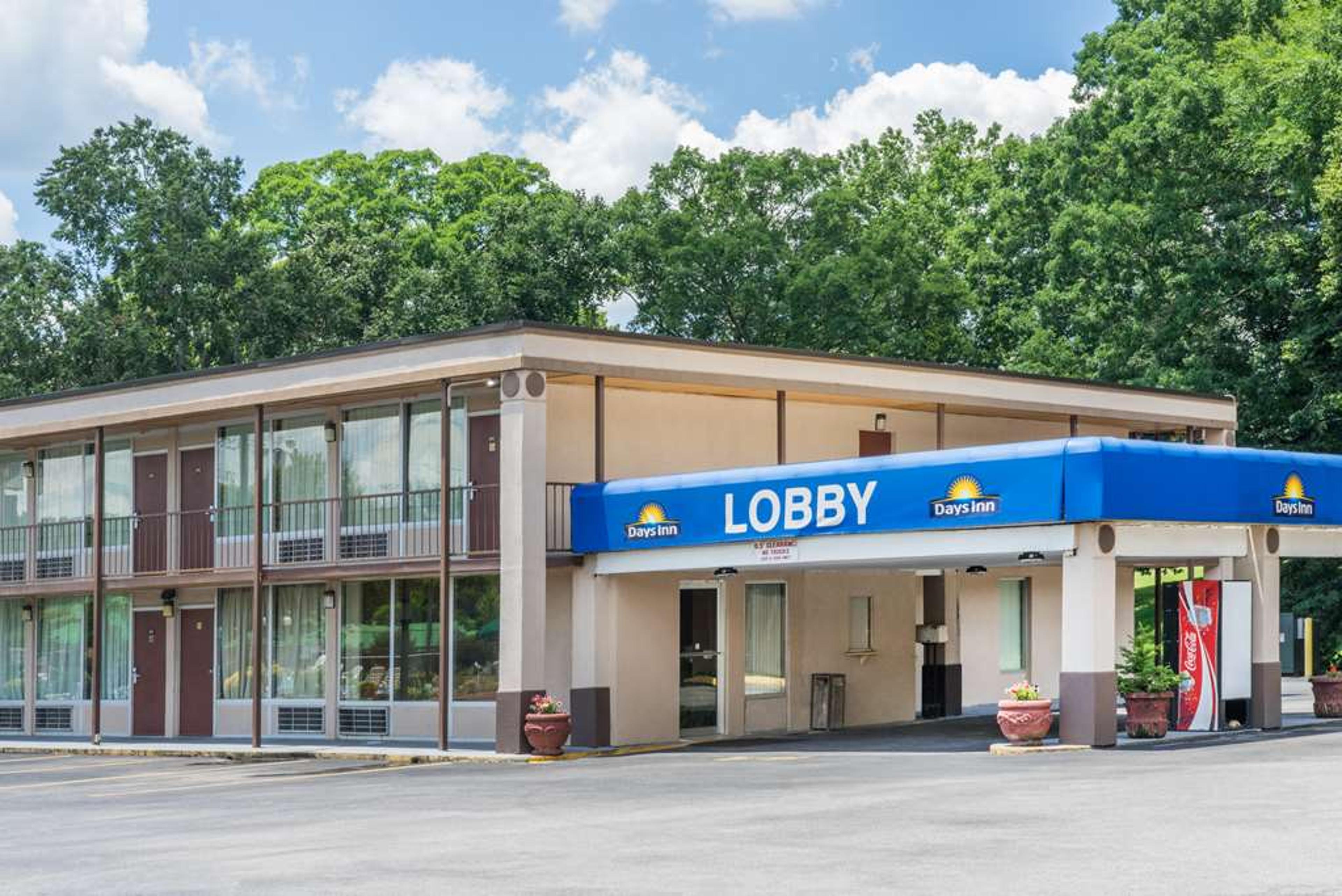 DAYS INN BY WYNDHAM, HURRICANE MILL