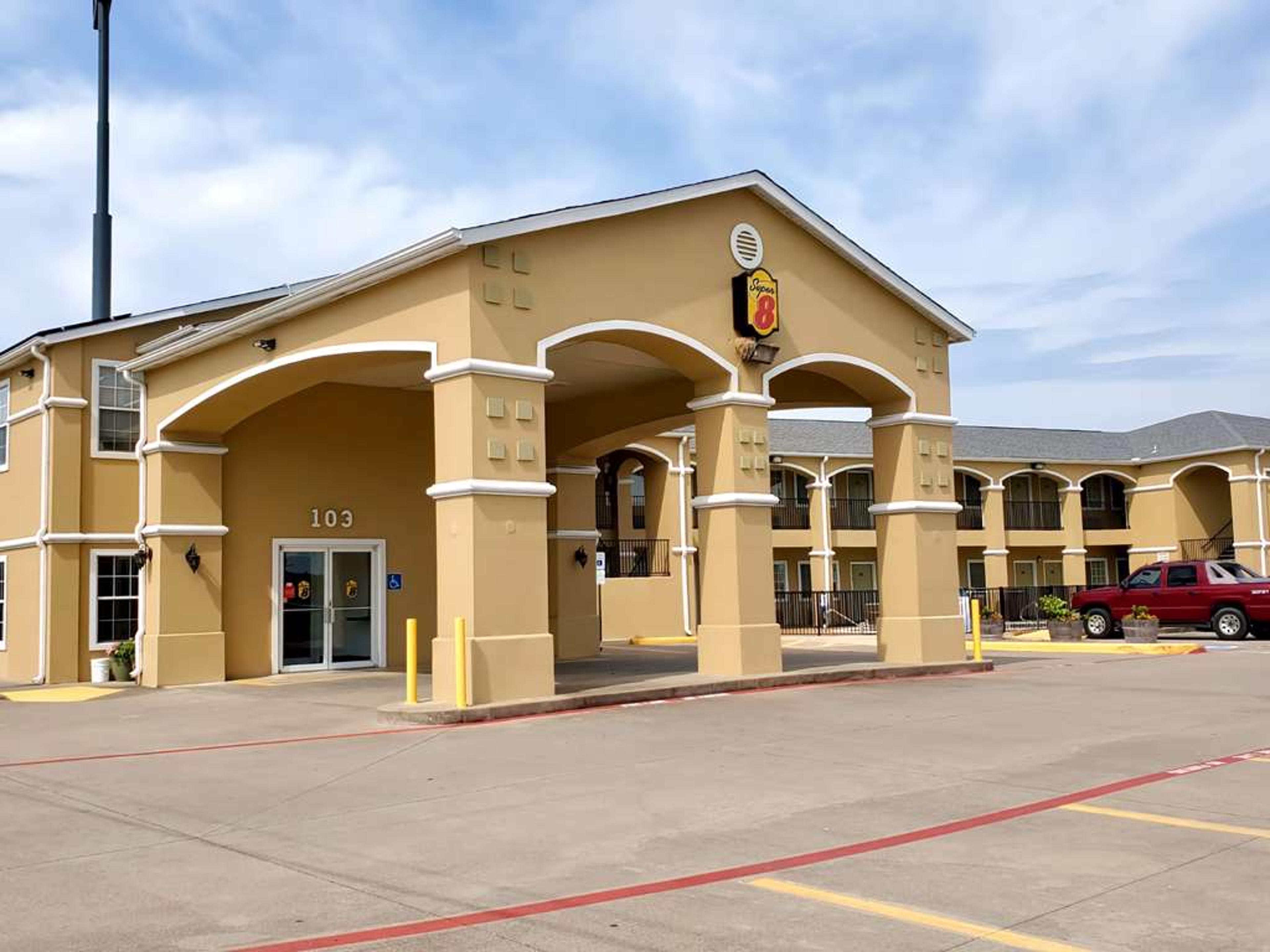 SUPER 8 FORNEY/EAST DALLAS