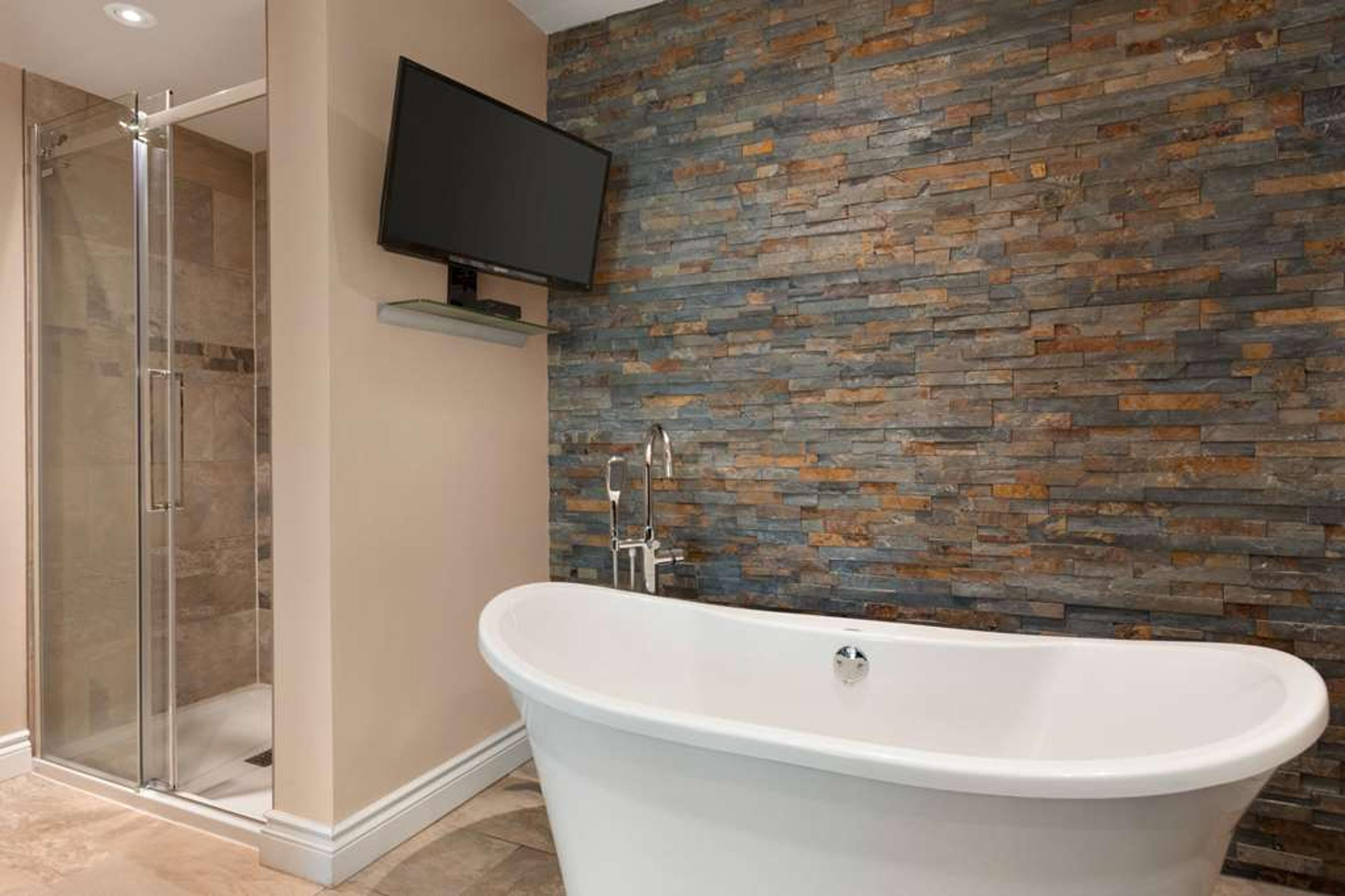 TRAVELODGE BY WYNDHAM, SIMCOE