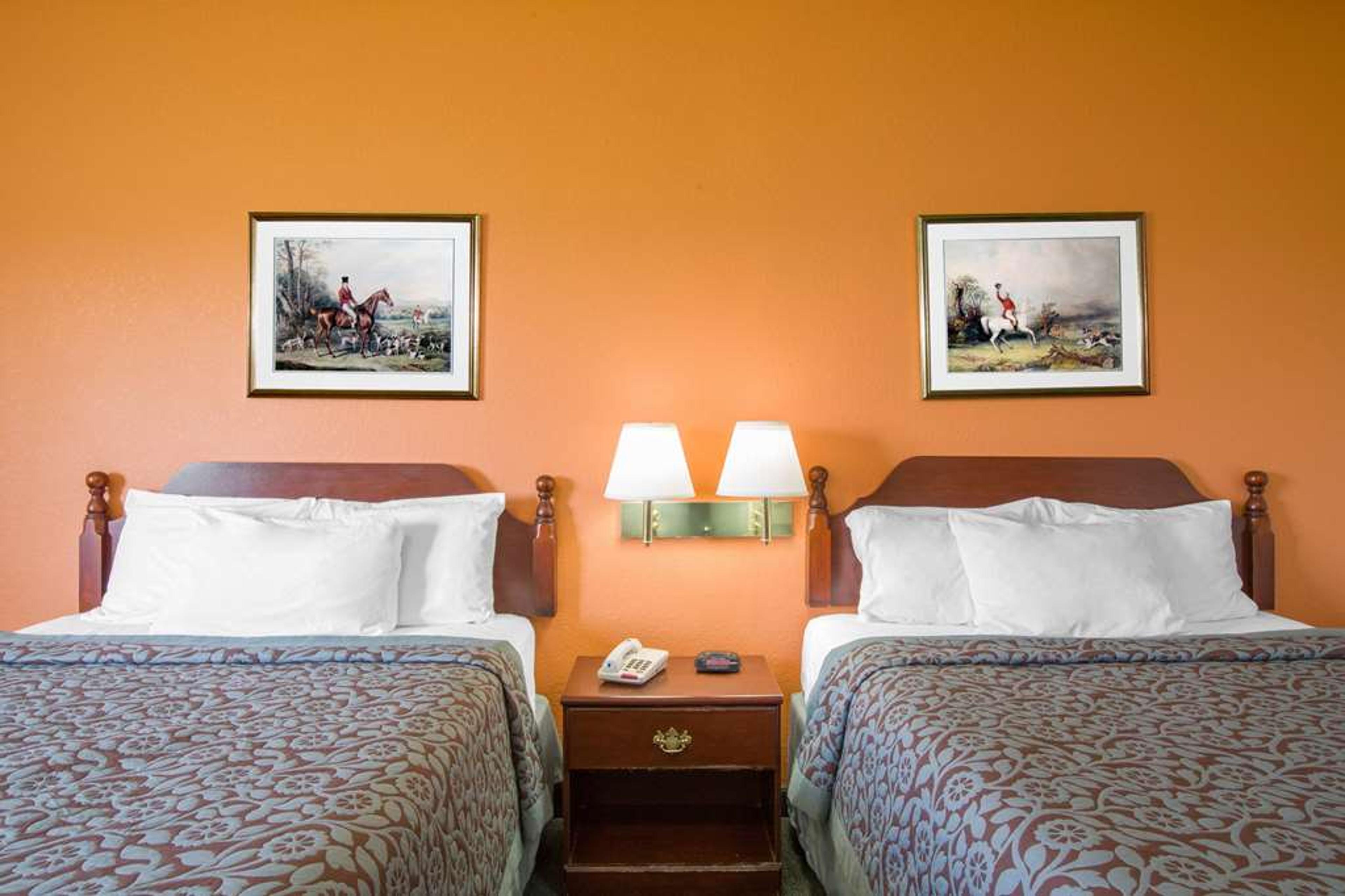 DAYS INN BUTLER