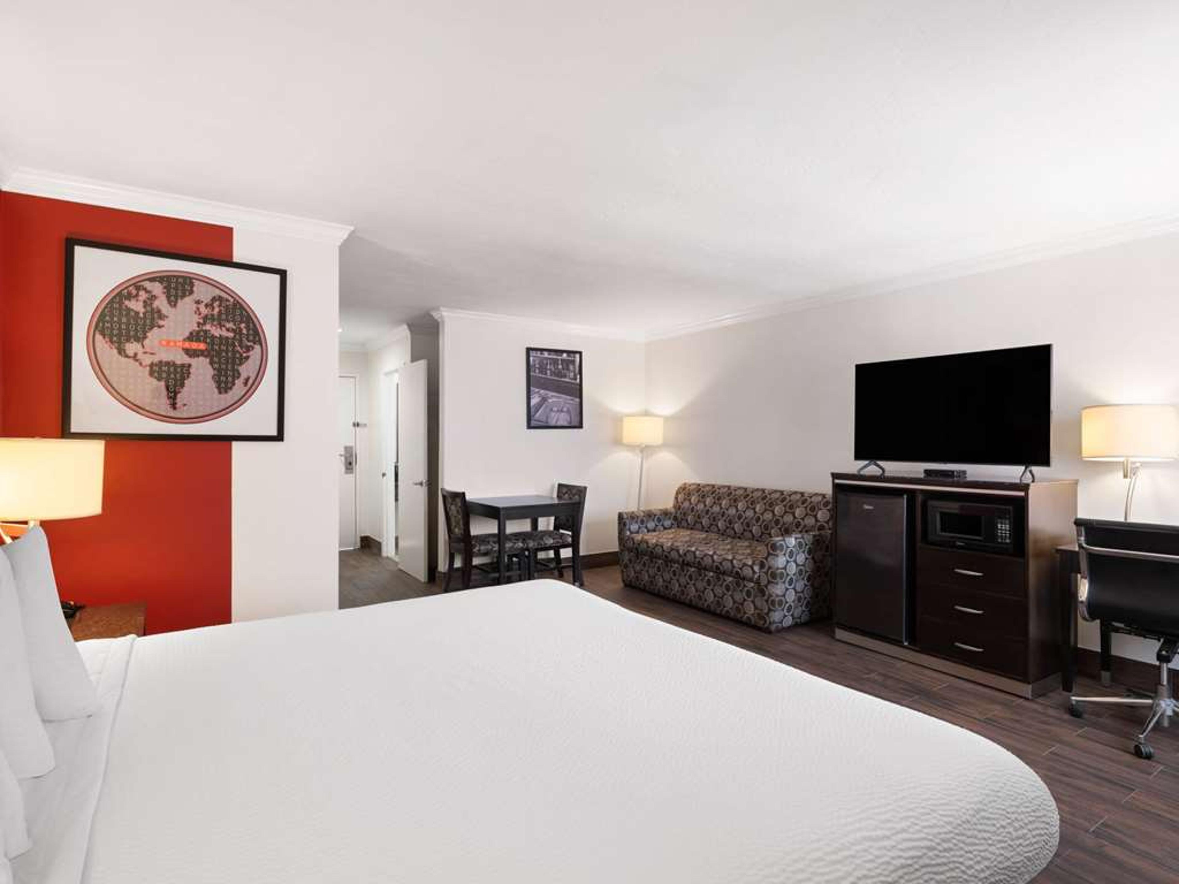 RAMADA BY WYNDHAM POWAY/SAN DIEGO N