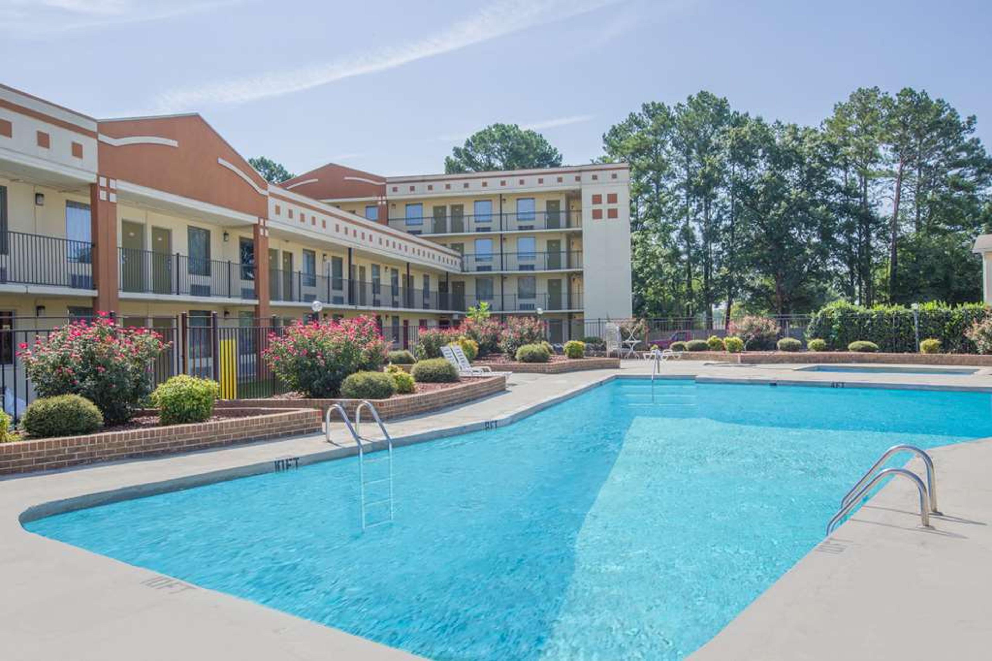 Hotel Photo 3