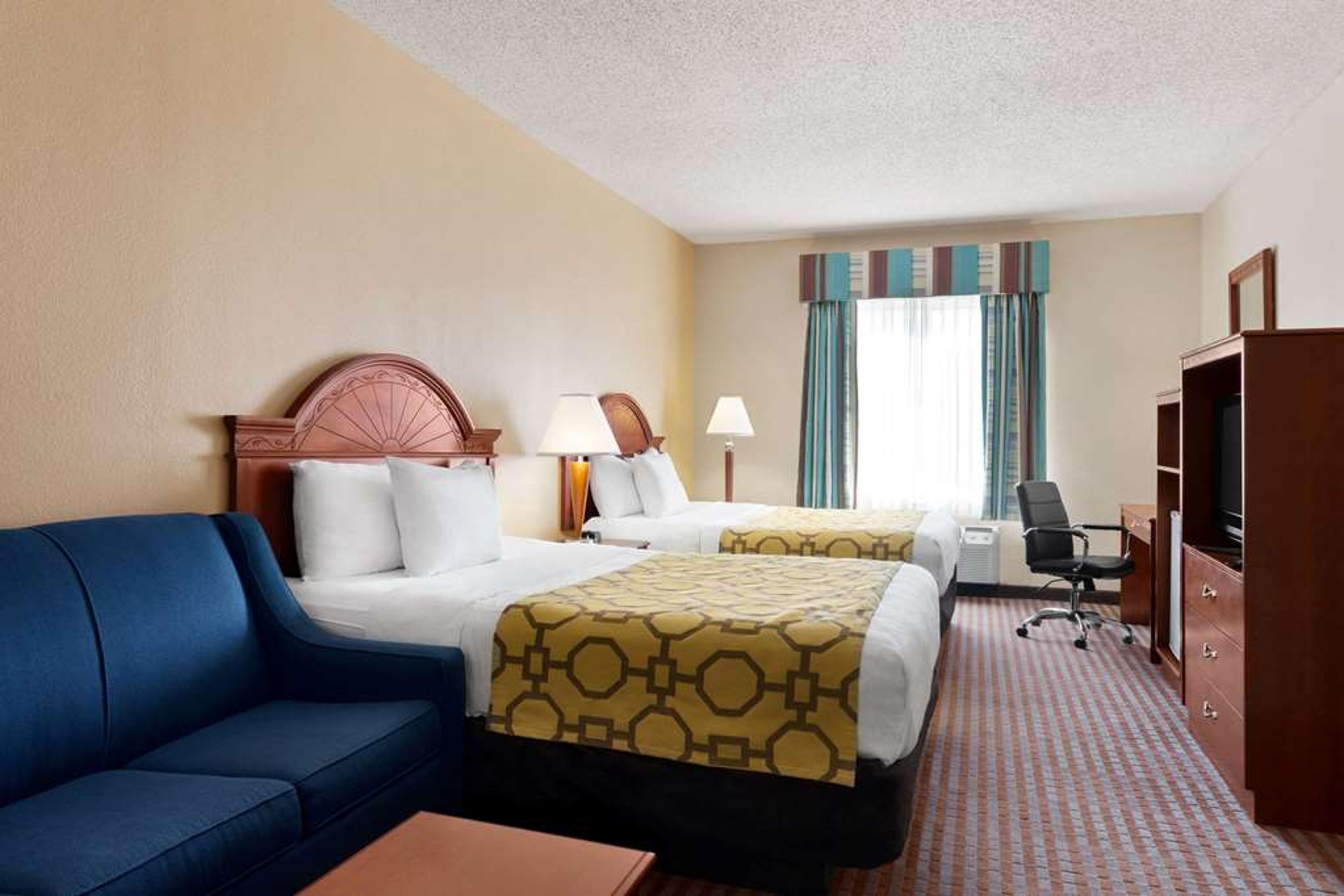 BAYMONT BY WYNDHAM, ELIZABETHTOWN