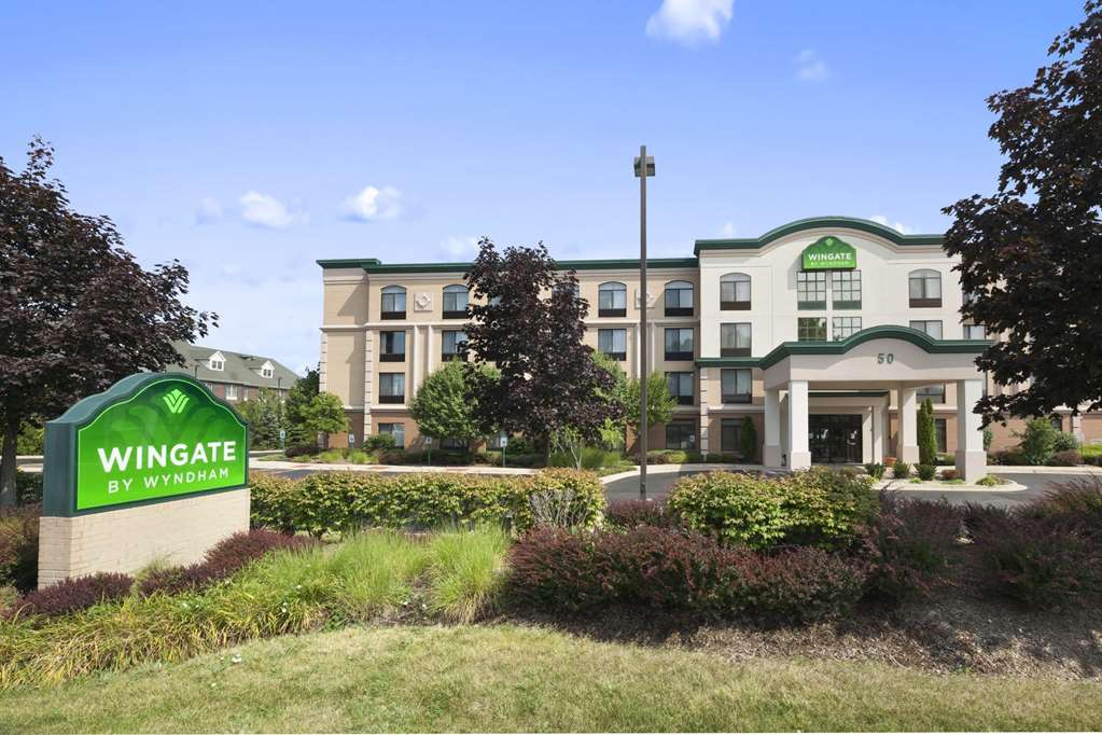 WINGATE BY WYNDHAM CHICAGO SCHAUMBU