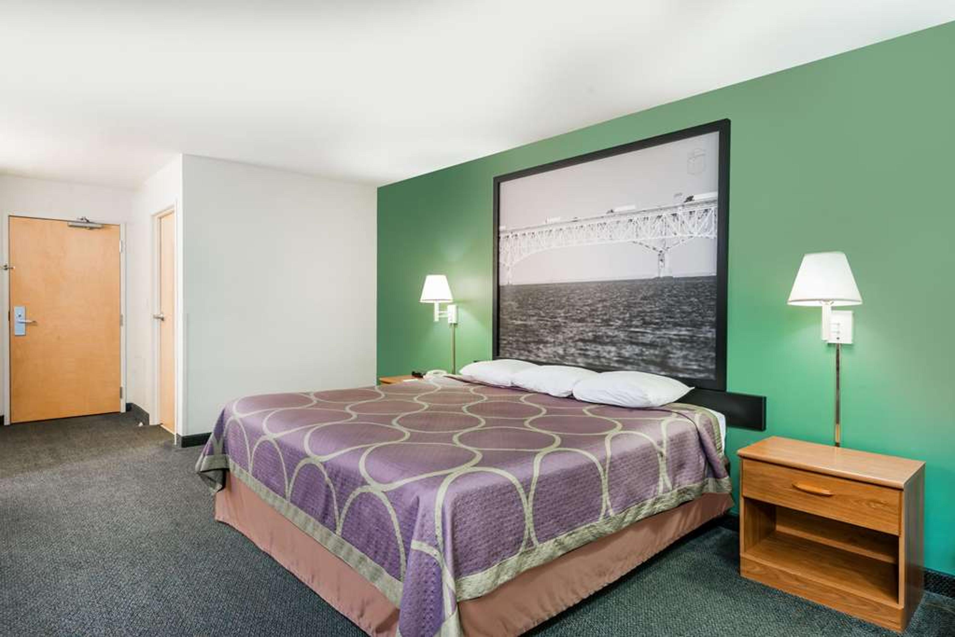 SUPER 8 BY WYNDHAM HAGERSTOWN/HALFW