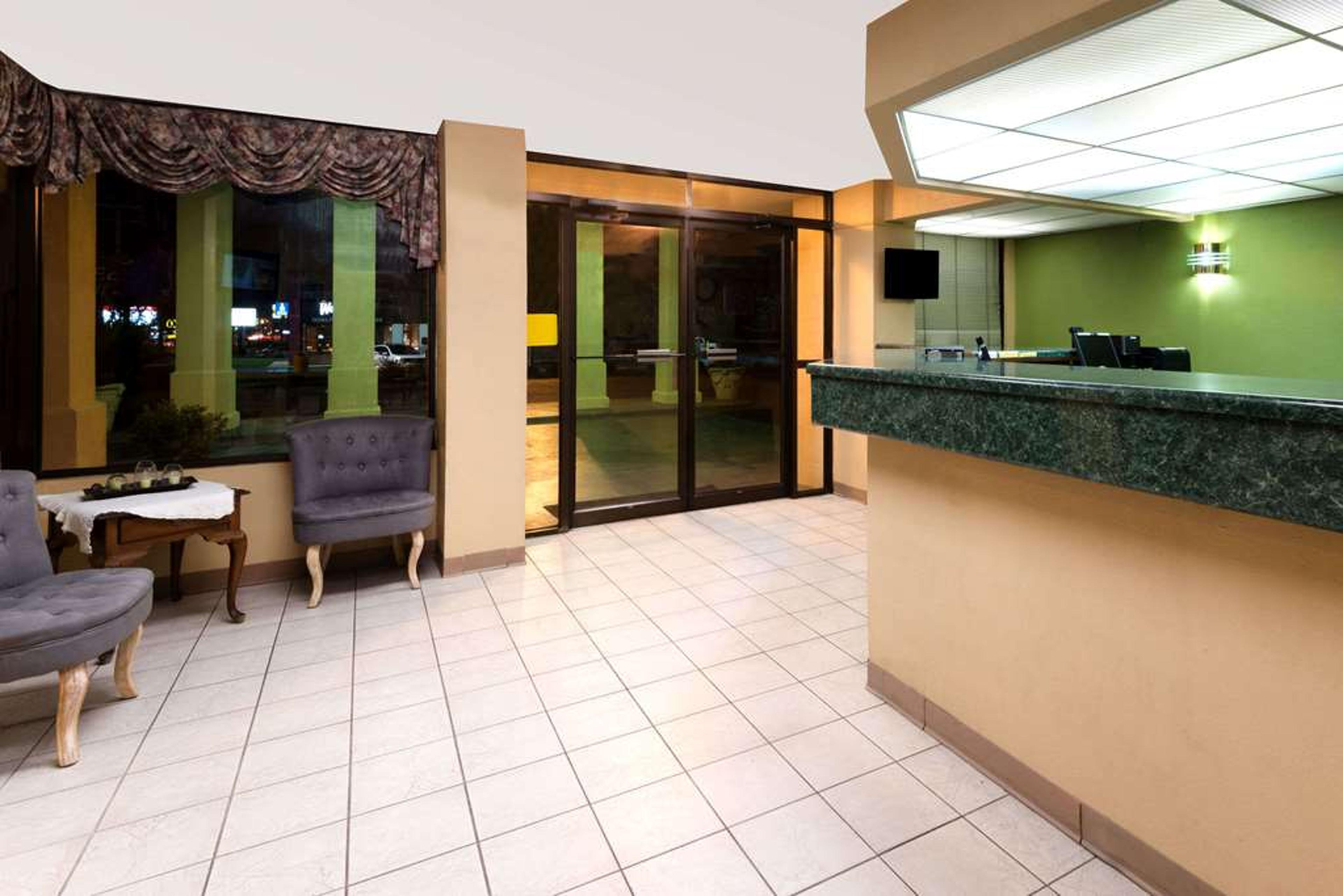Hotel Photo 2