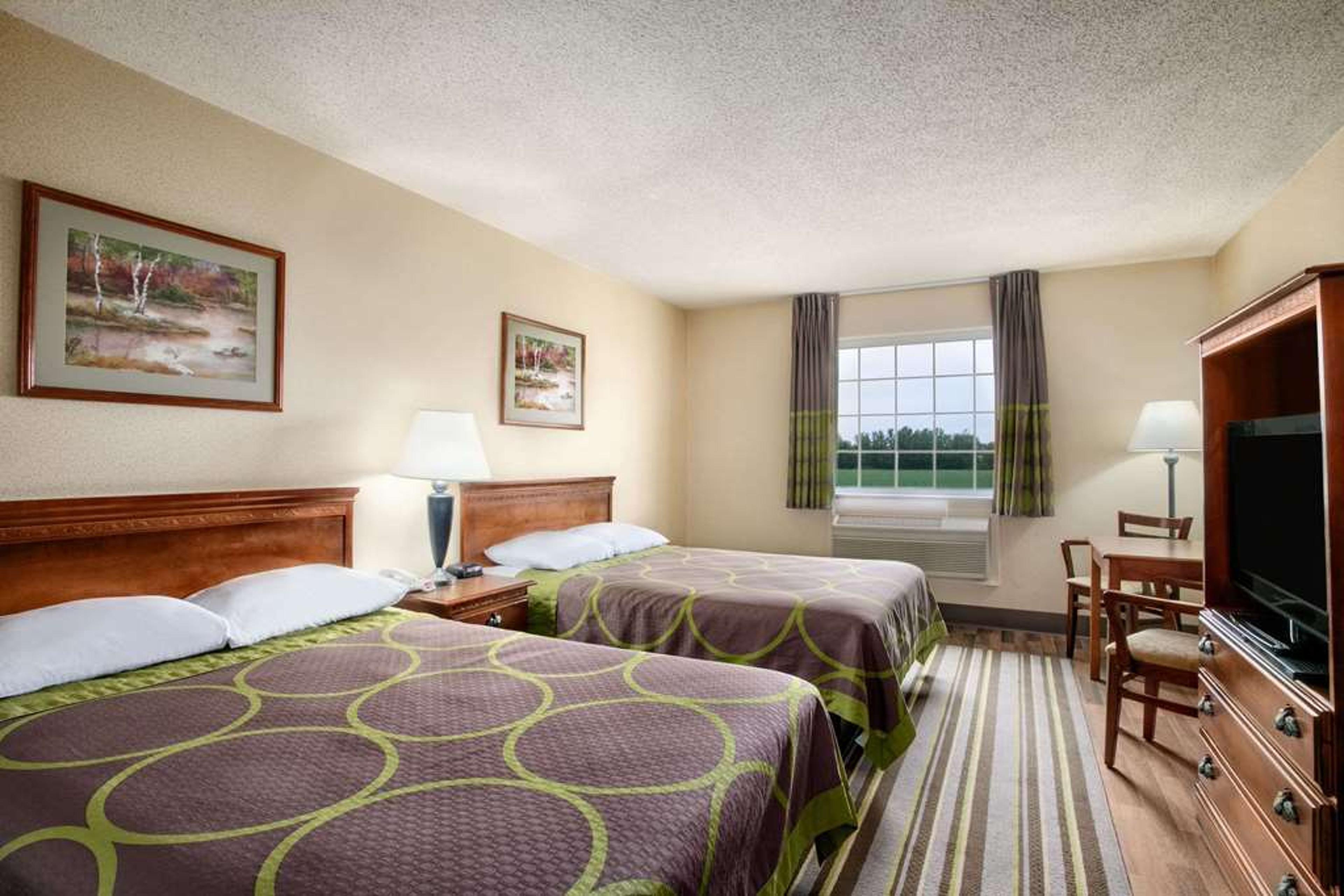 SUPER 8 BY WYNDHAM GRAYVILLE