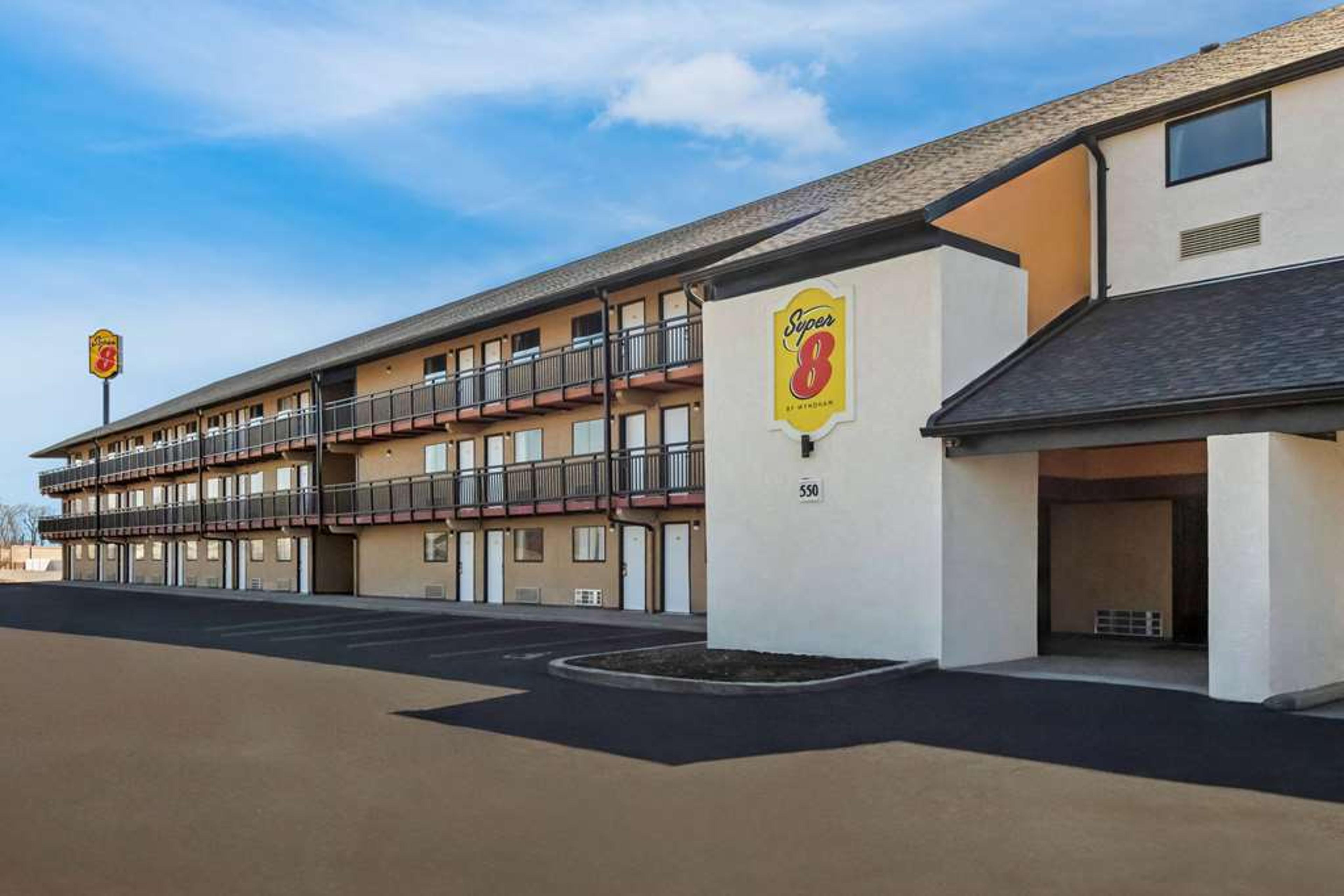SUPER 8 BY WYNDHAM VANDALIA/DAYTON