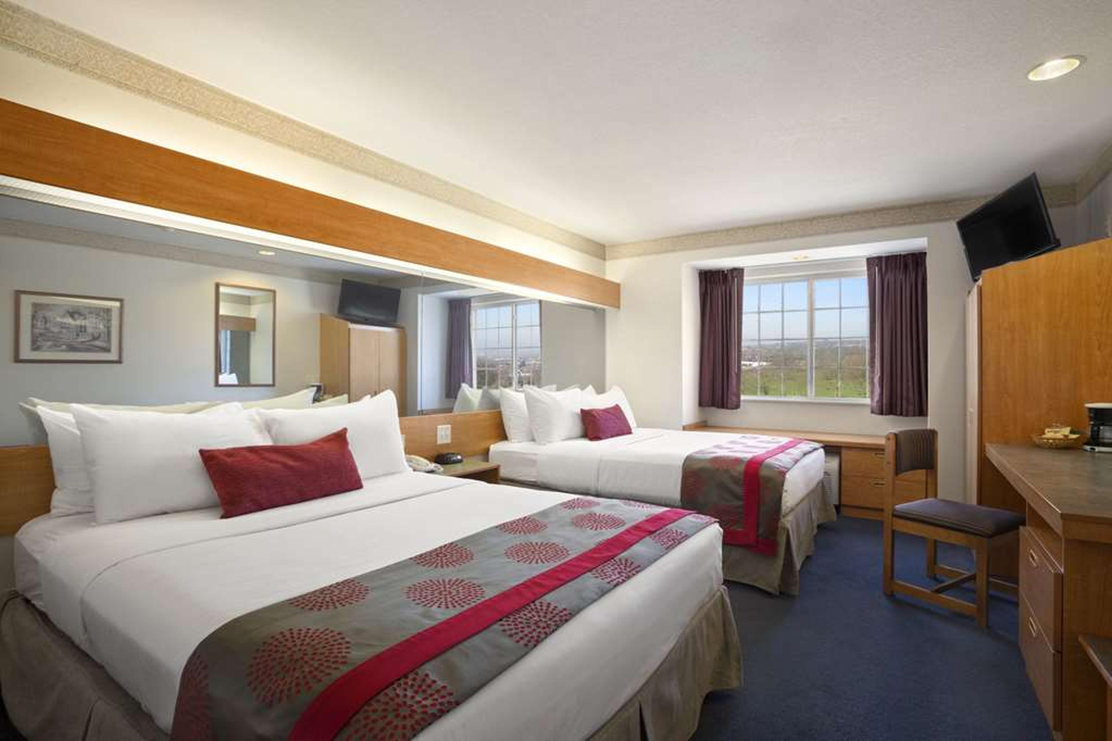 RAMADA LIMITED BLOOMINGTON