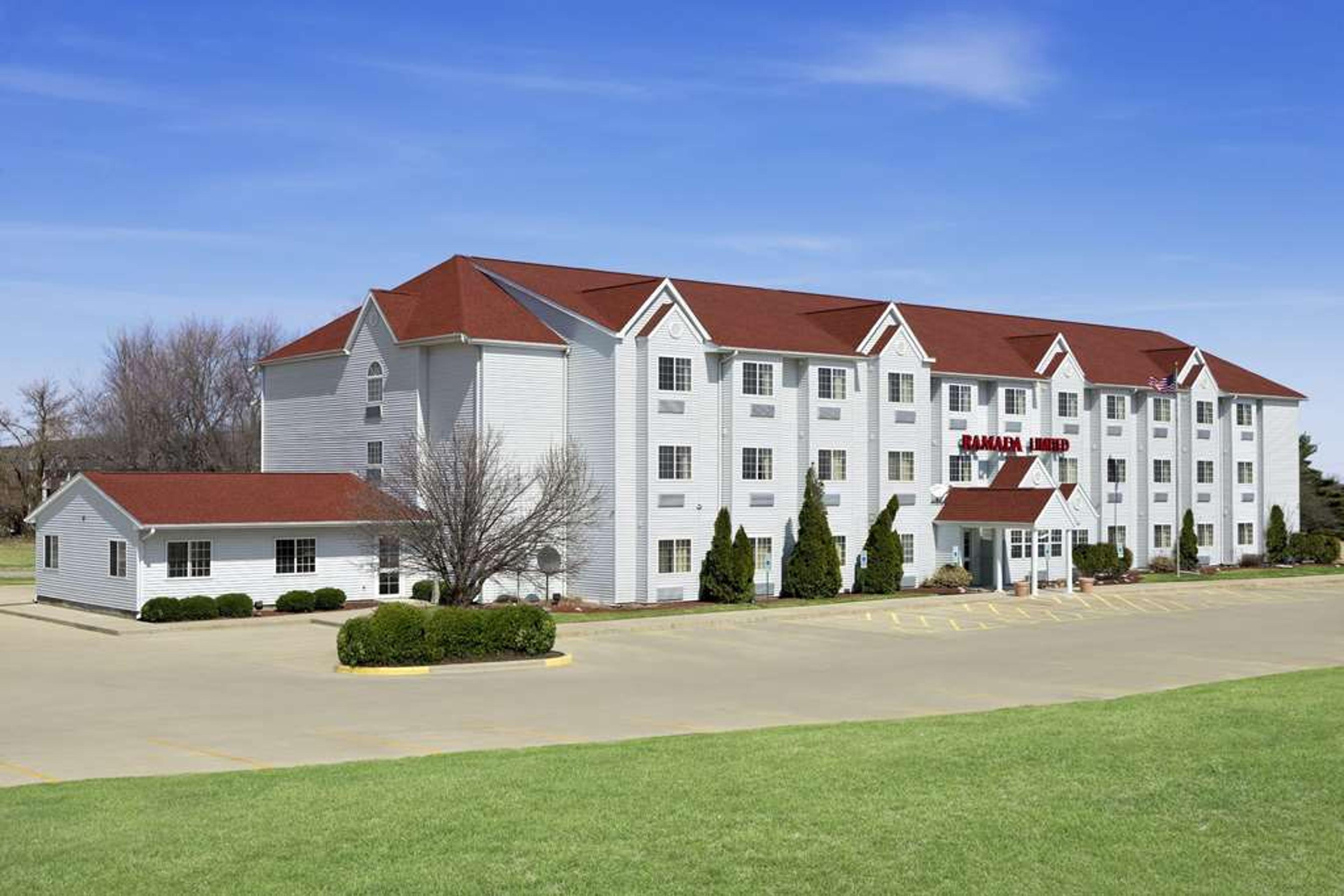RAMADA LIMITED BLOOMINGTON