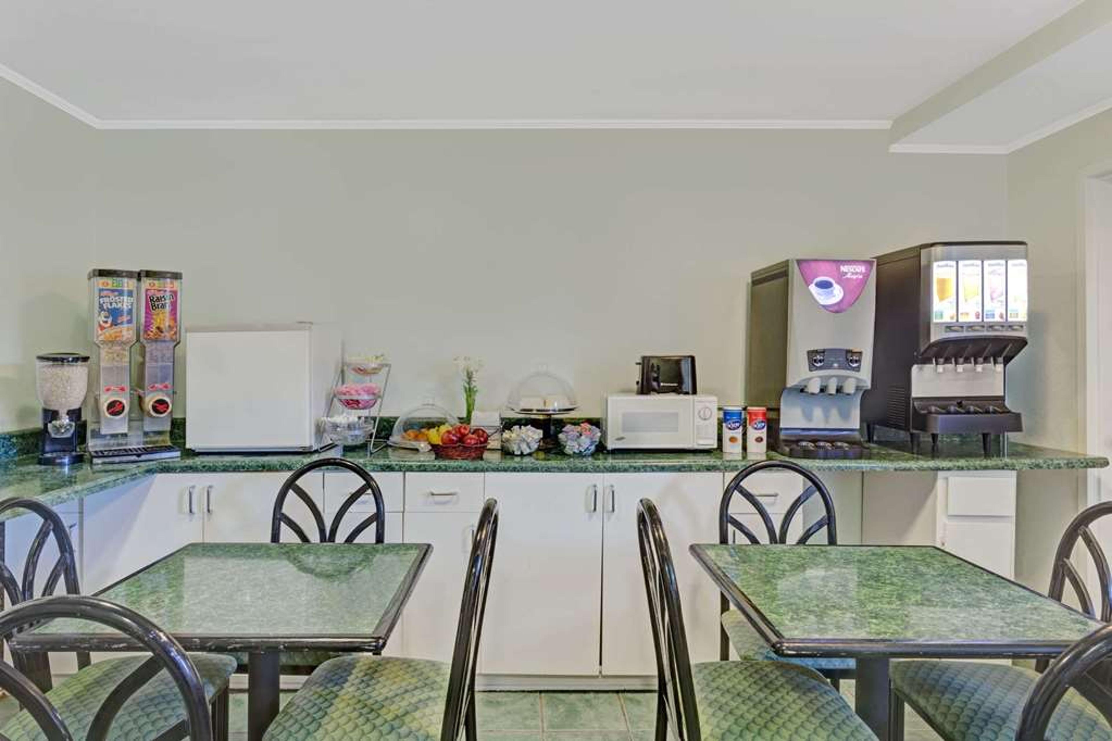 Hotel Photo 4