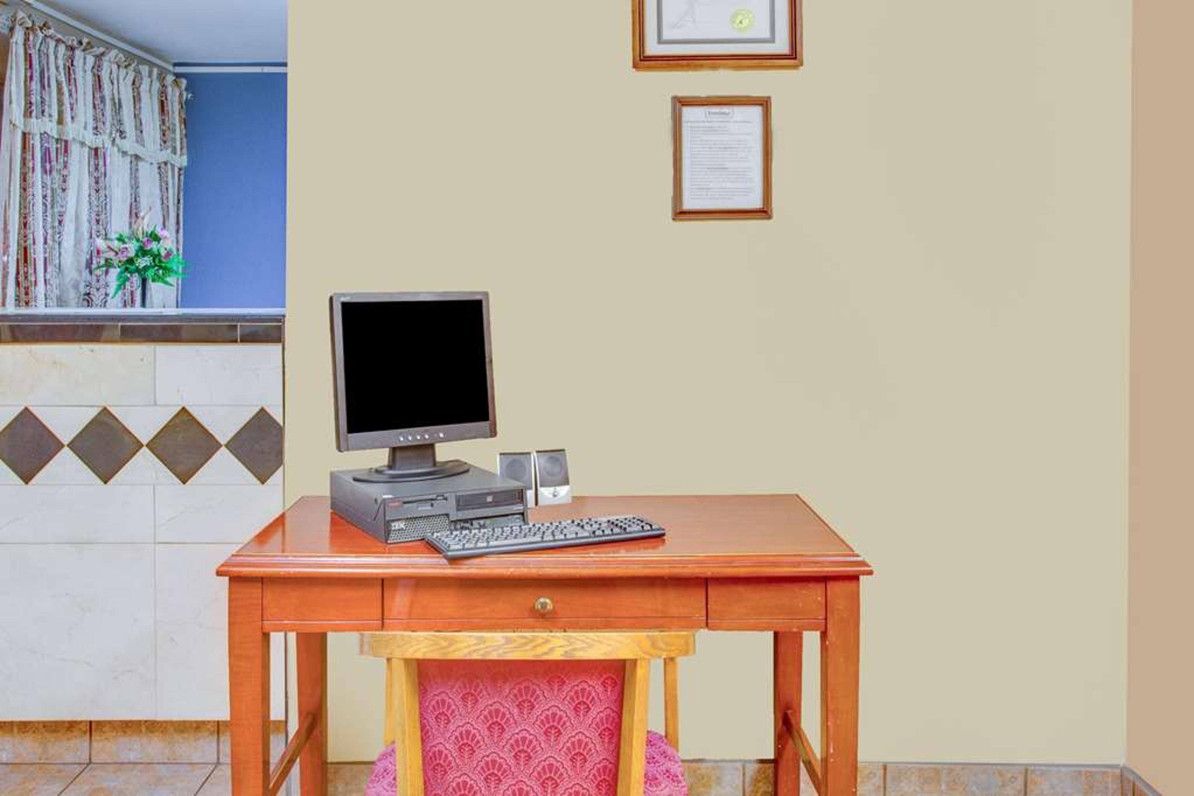 Hotel Photo 5