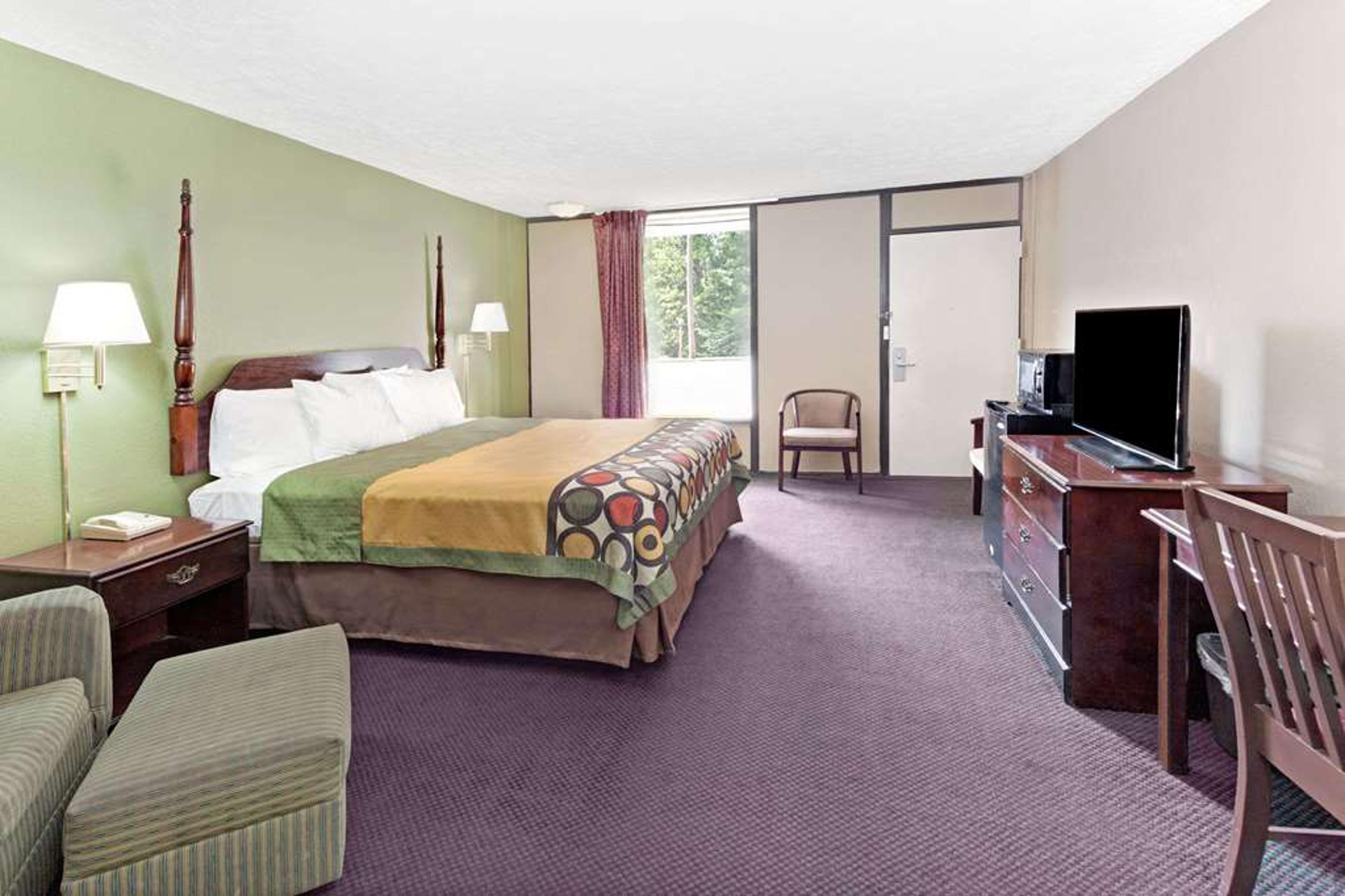 SUPER 8 CARROLLTON GA