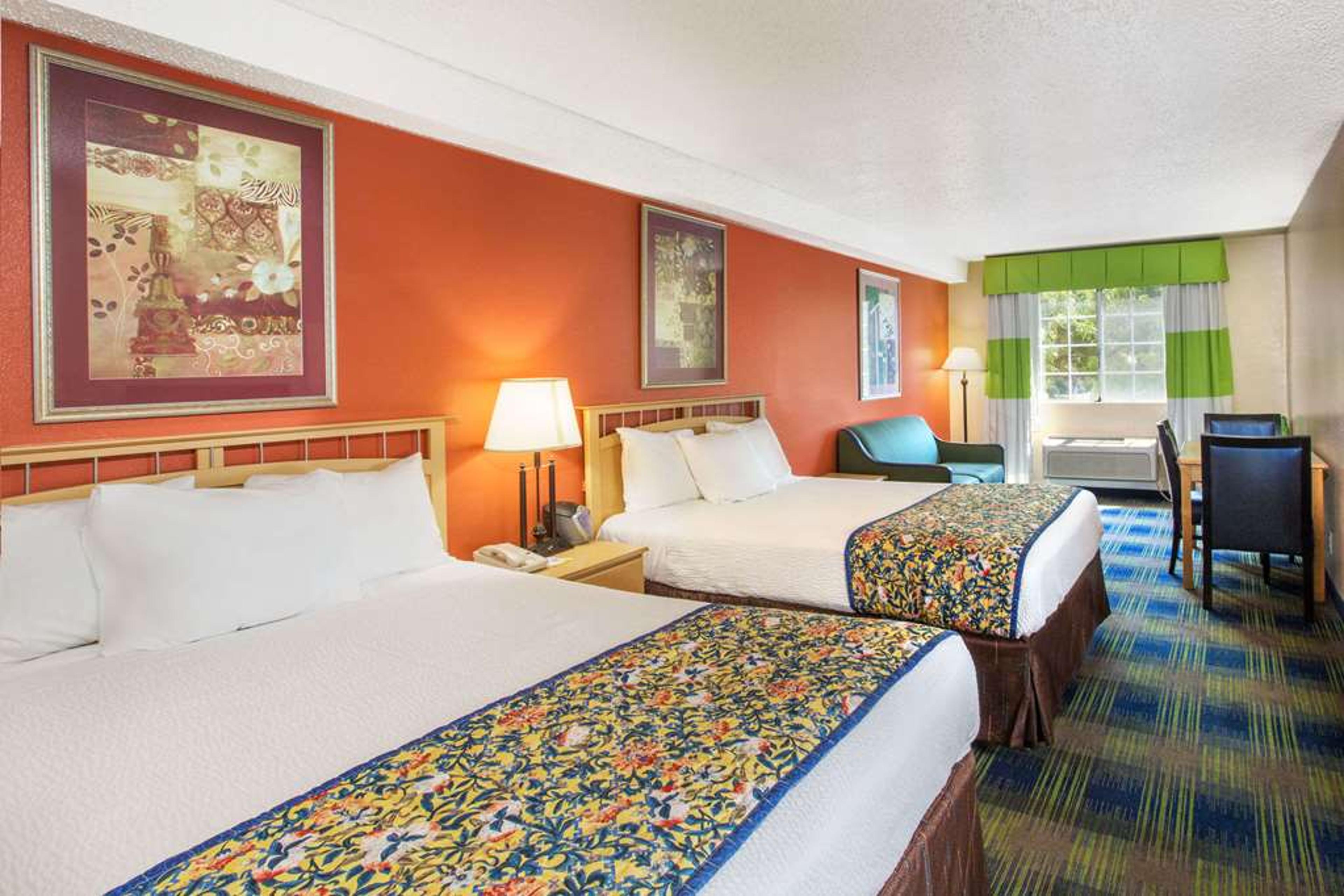 DAYS INN BY WYNDHAM FREMONT