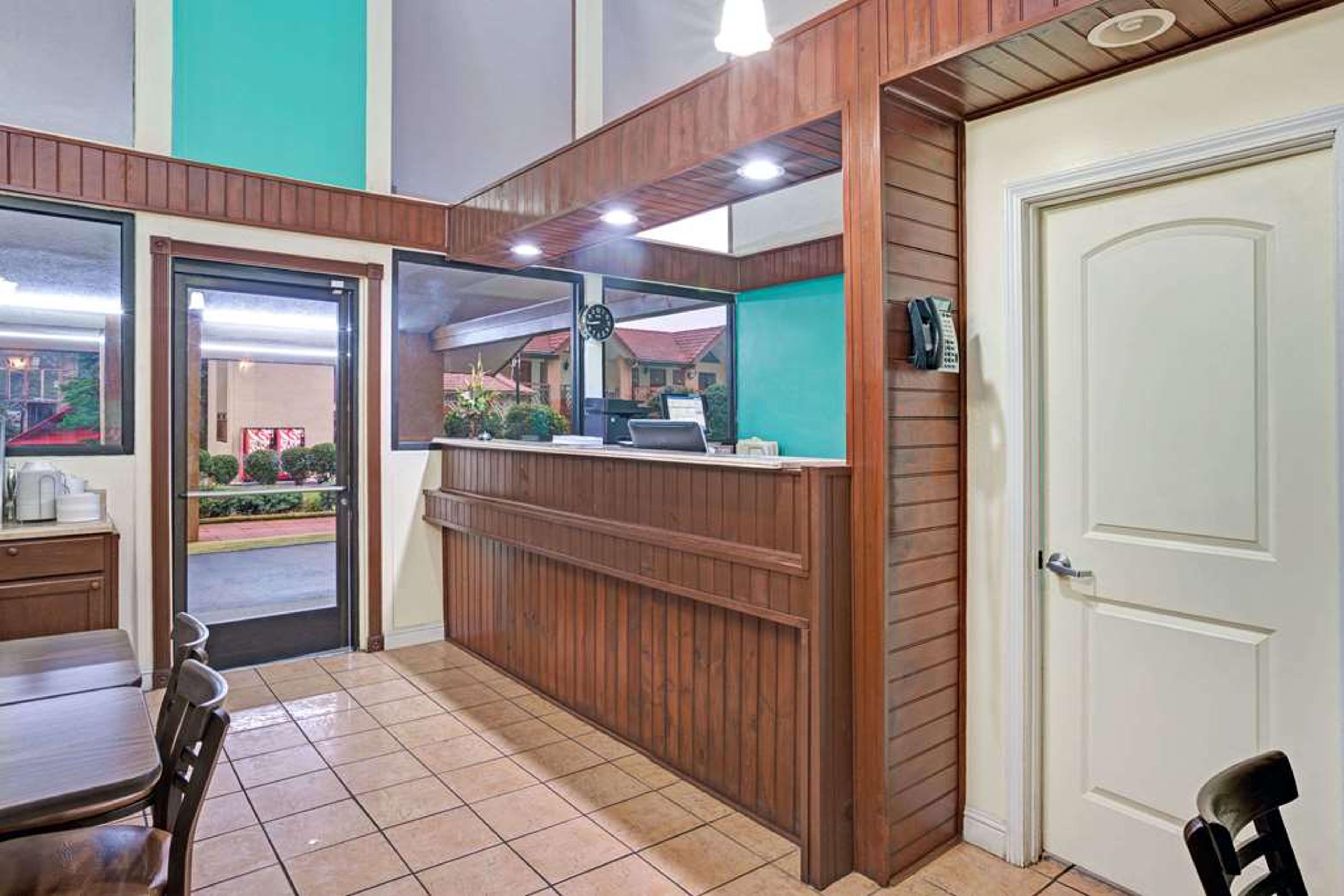 Hotel Photo 2