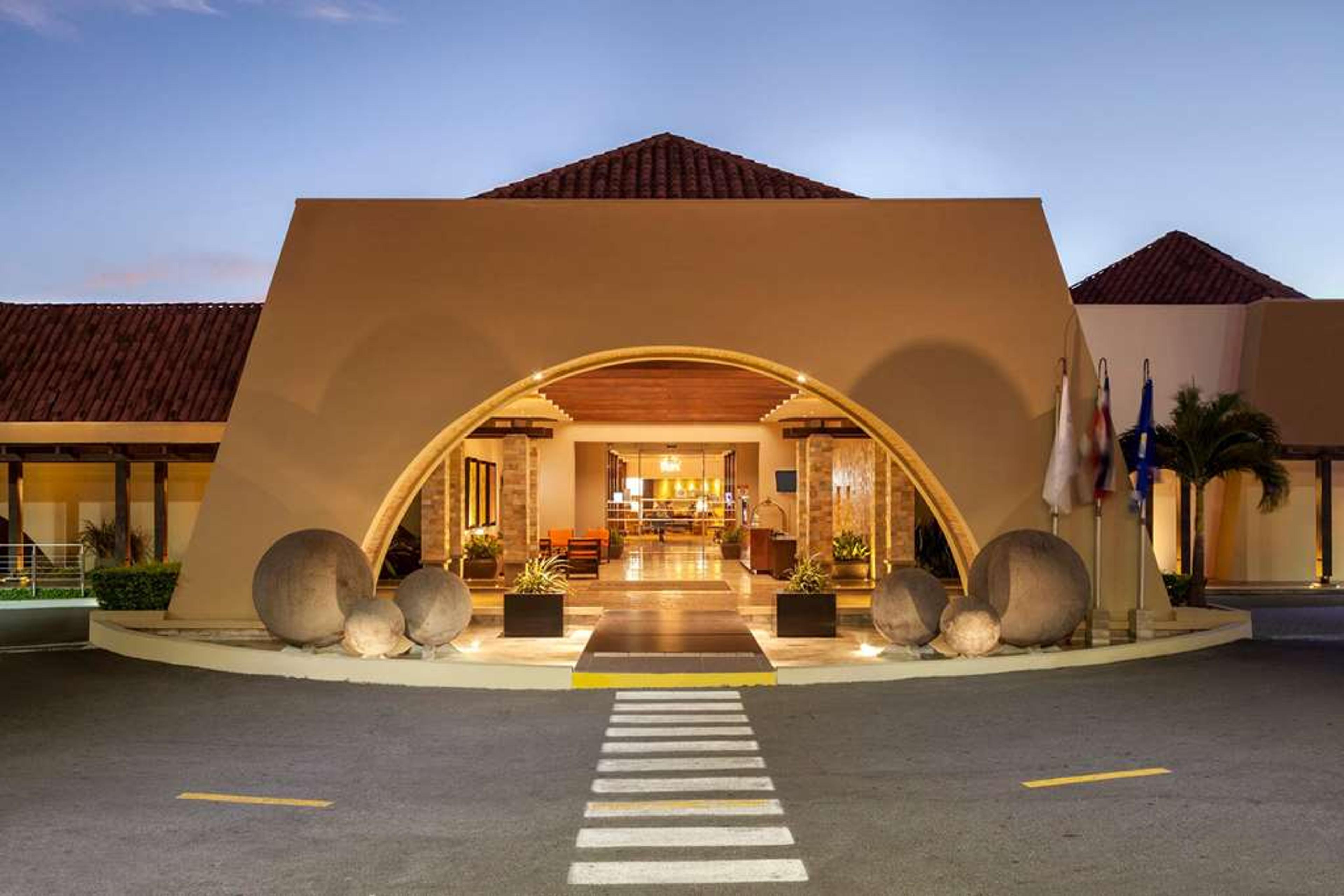 WYNDHAM SAN JOSE HERRADURA HOTEL &