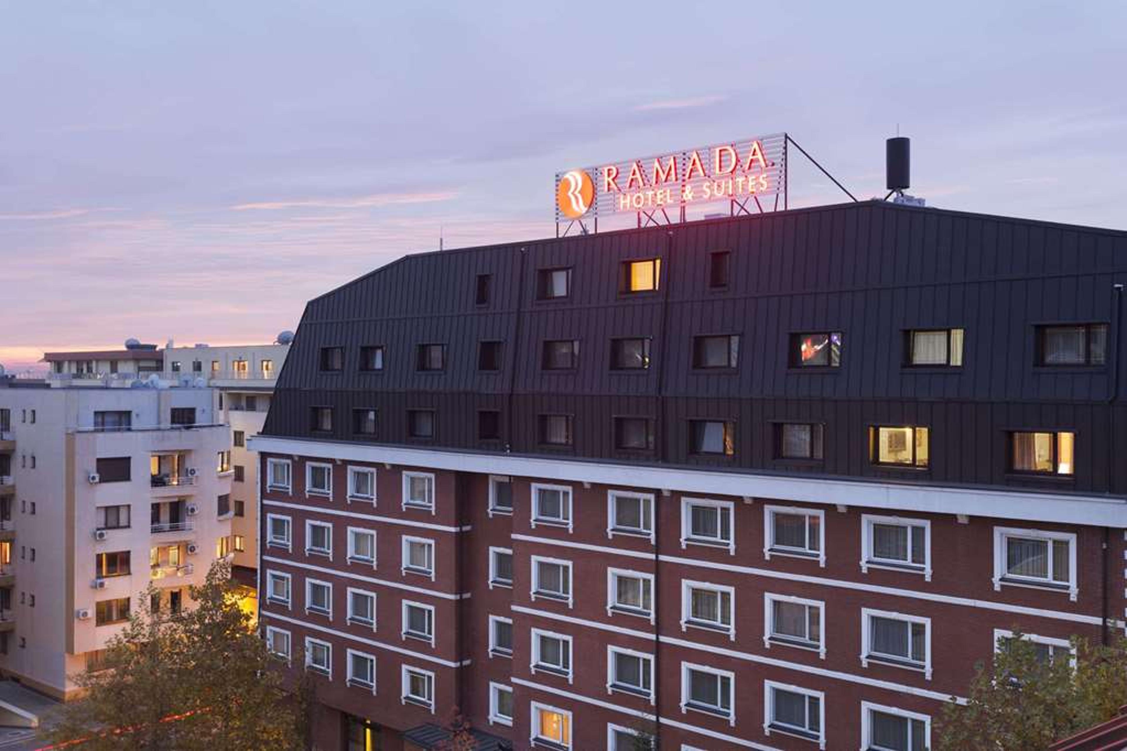Ramada Hotel & Suites by Wyndham Bucharest North