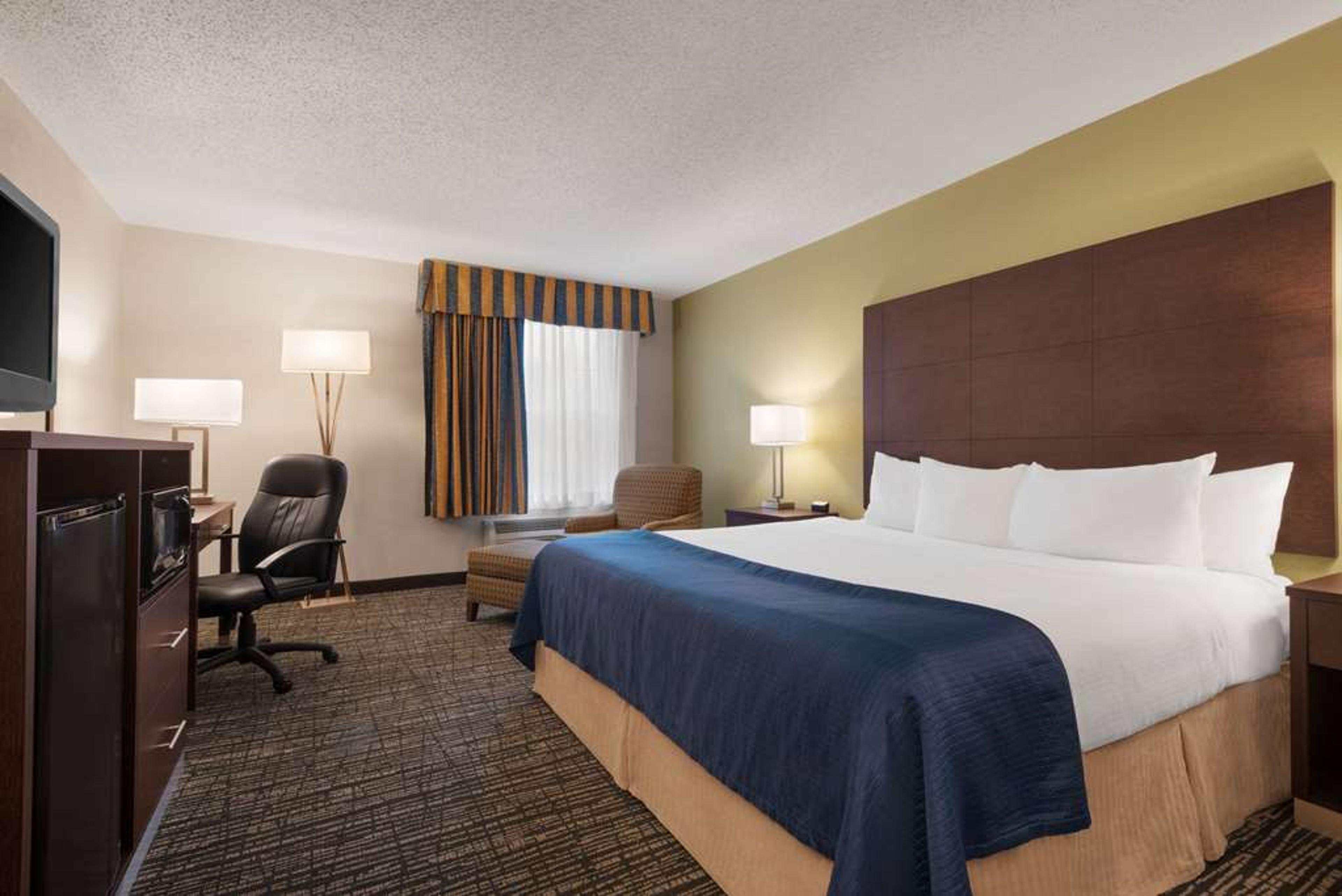 BAYMONT BY WYNDHAM, WASHINGTON