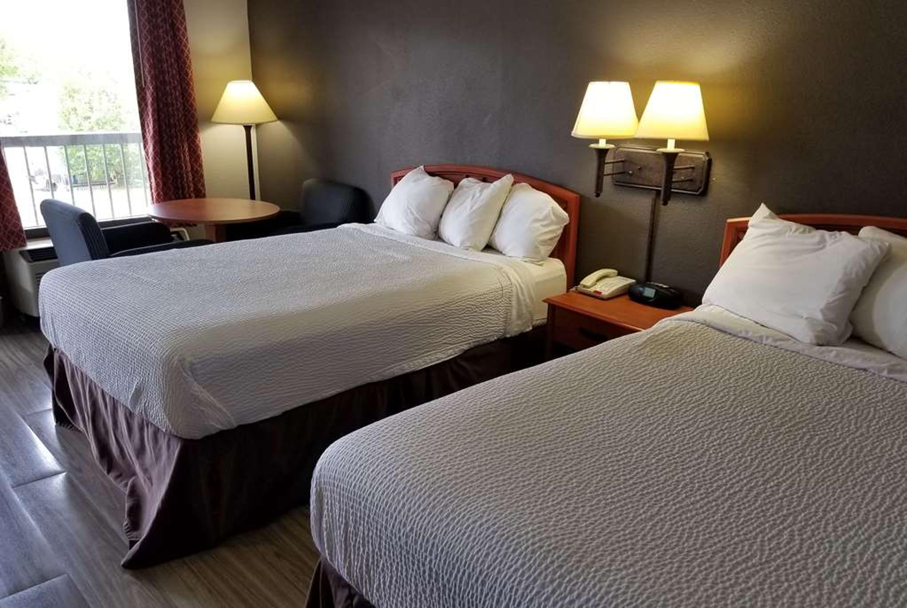 DAYS INN BY WYNDHAM, WILSON