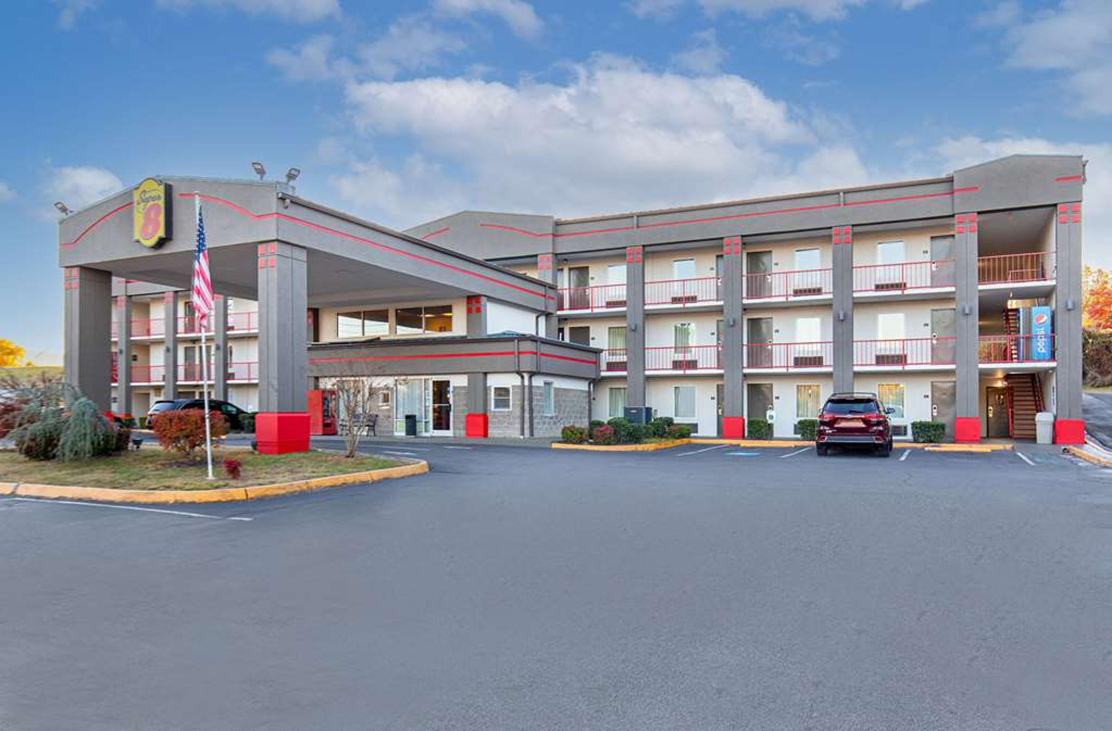 SUPER 8 BY WYNDHAM KINGSPORT