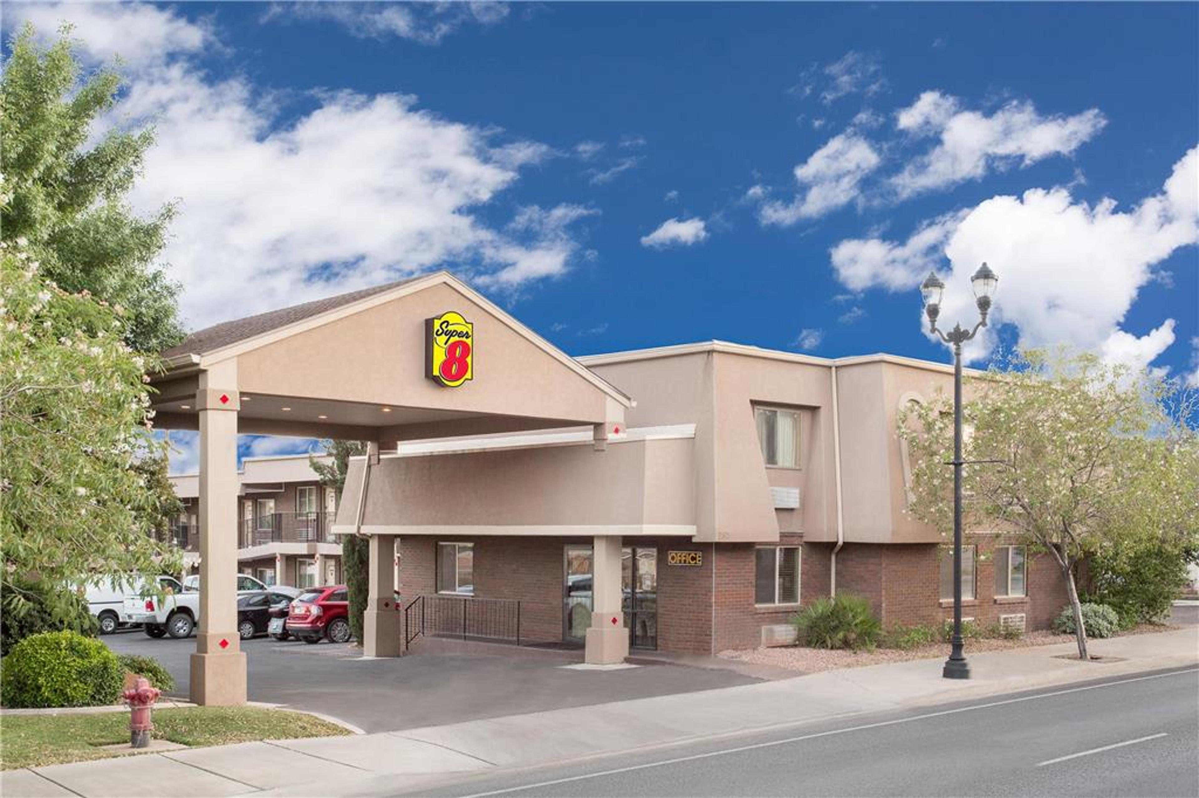 SUPER 8 BY WYNDHAM ST. GEORGE UT
