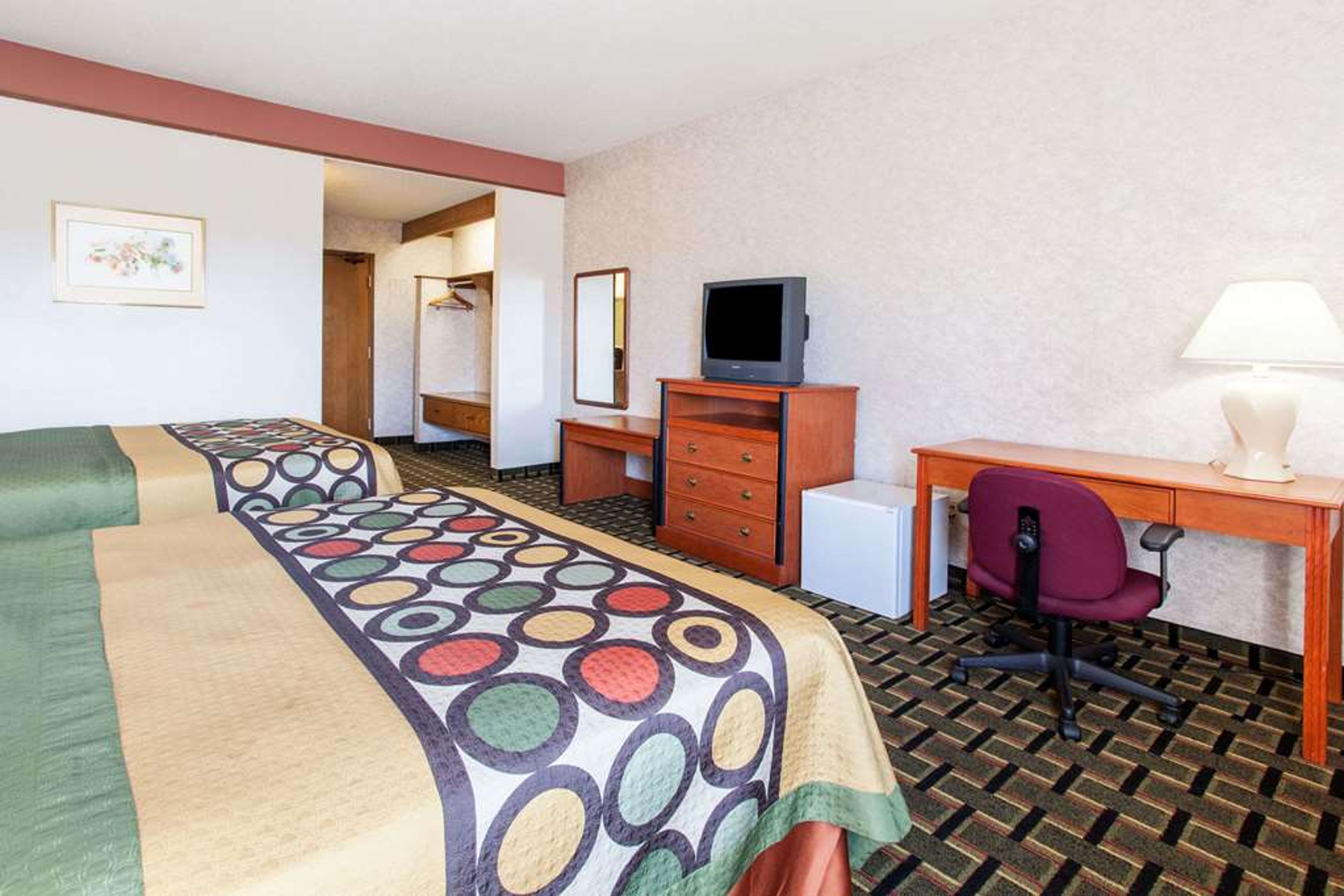 SUPER 8 ATCHISON