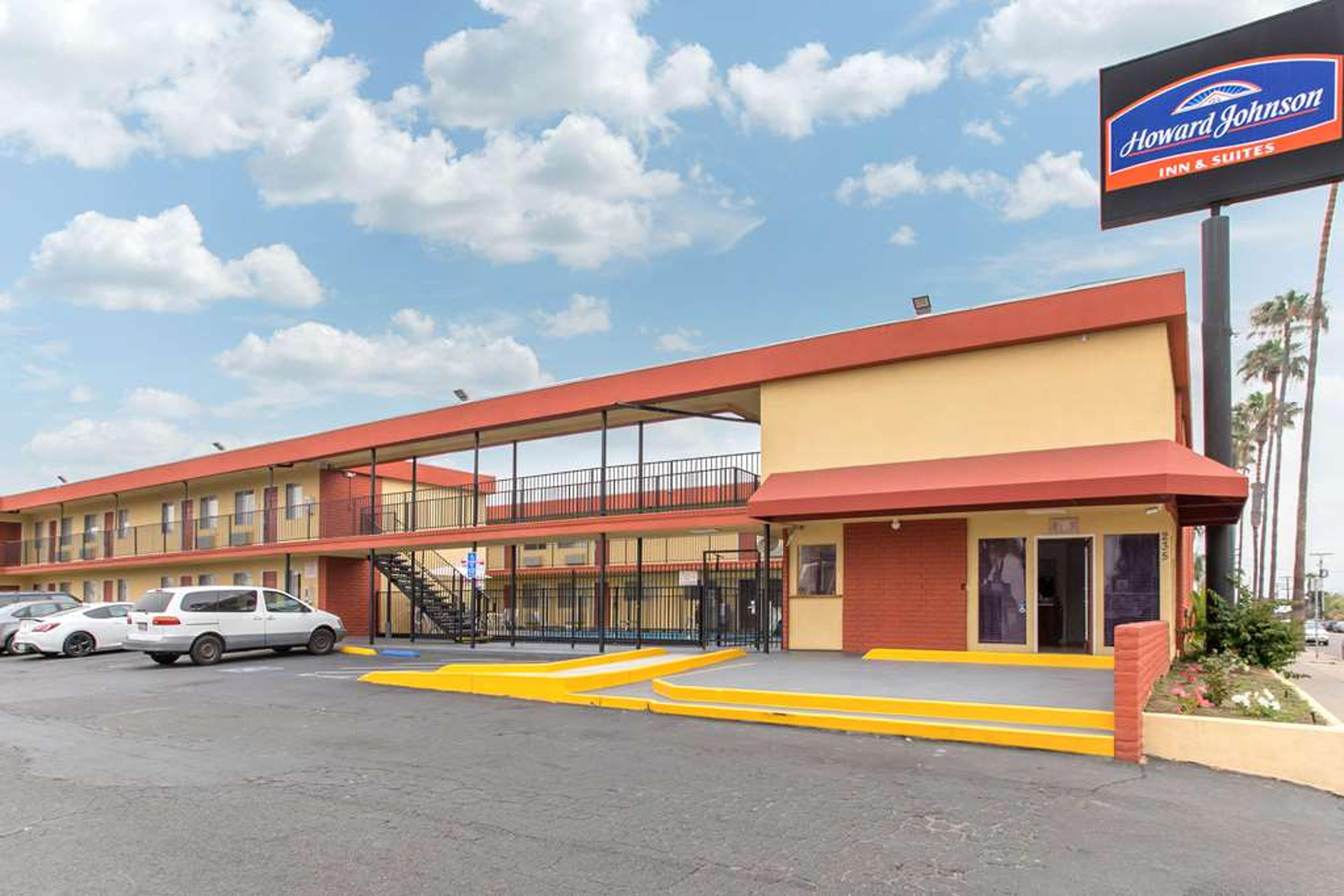 HOWARD JOHNSON SAN DIEGO CHULA