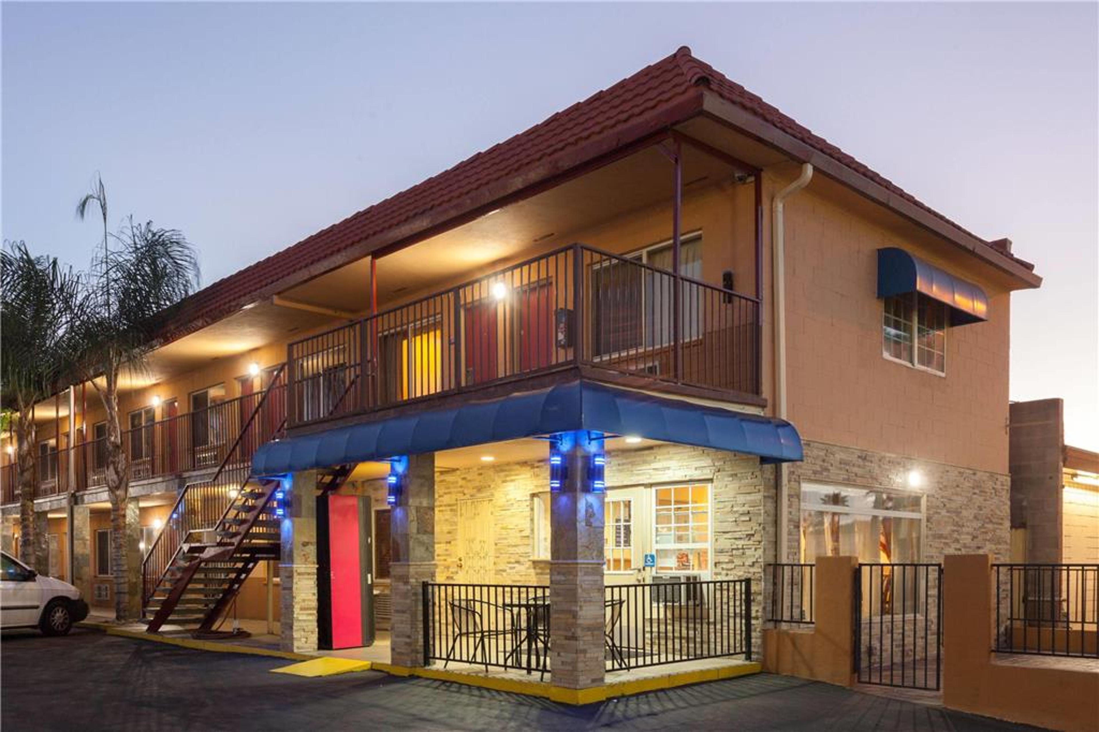TRAVELODGE BY WYNDHAM EL CAJON
