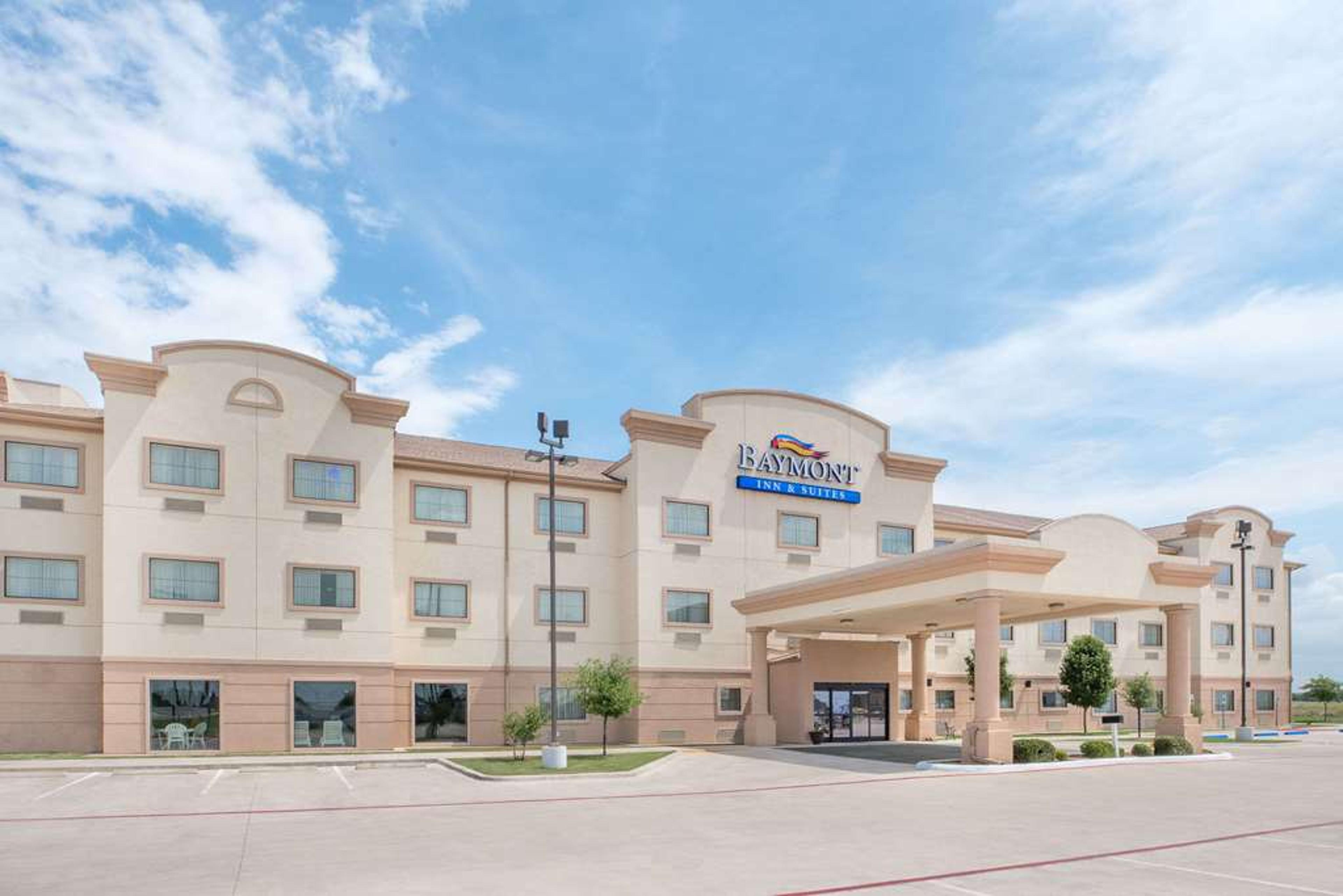 BAYMONT SUITES SNYDER