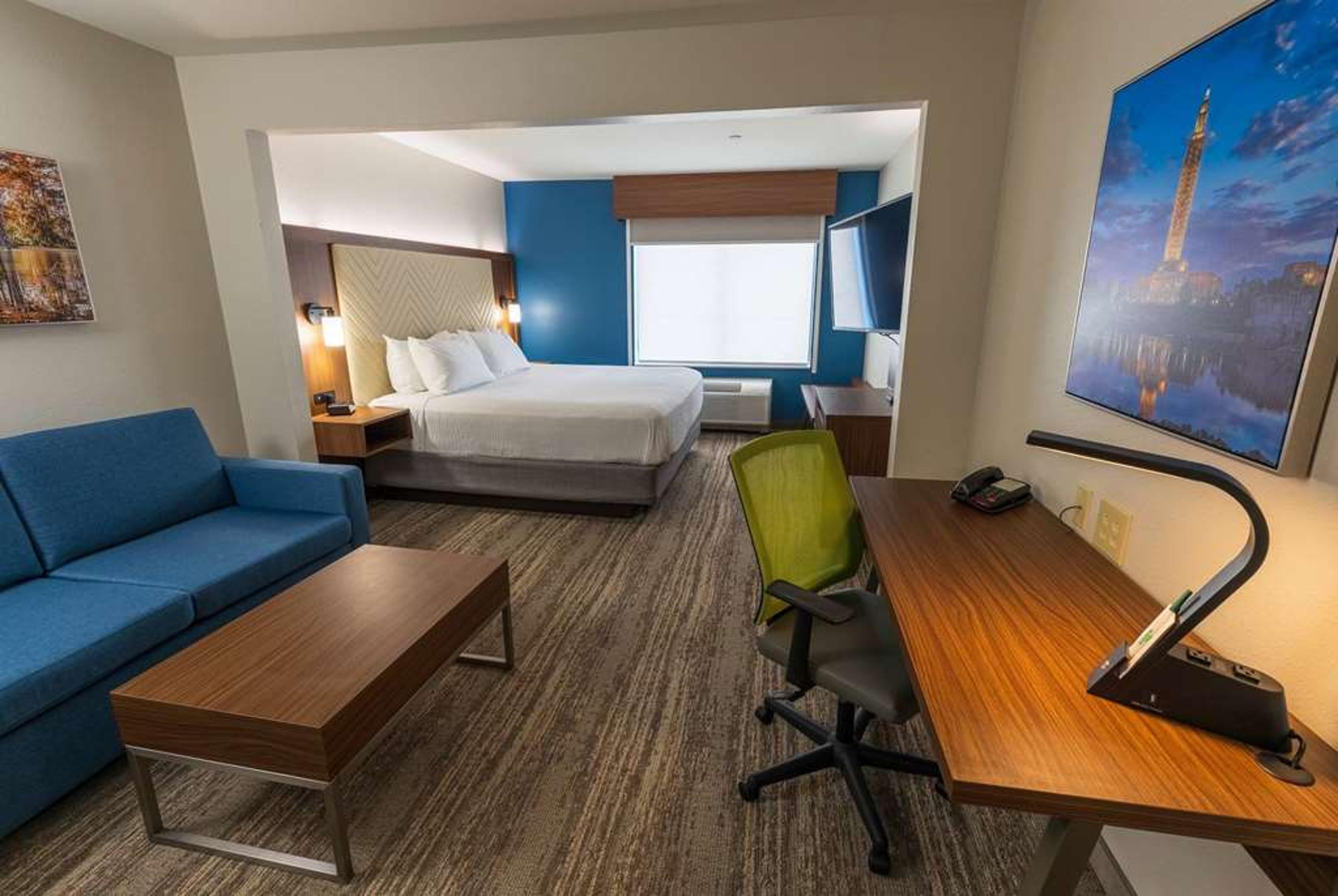 WINGATE BY WYNDHAM LAFAYETTE AIRPOR